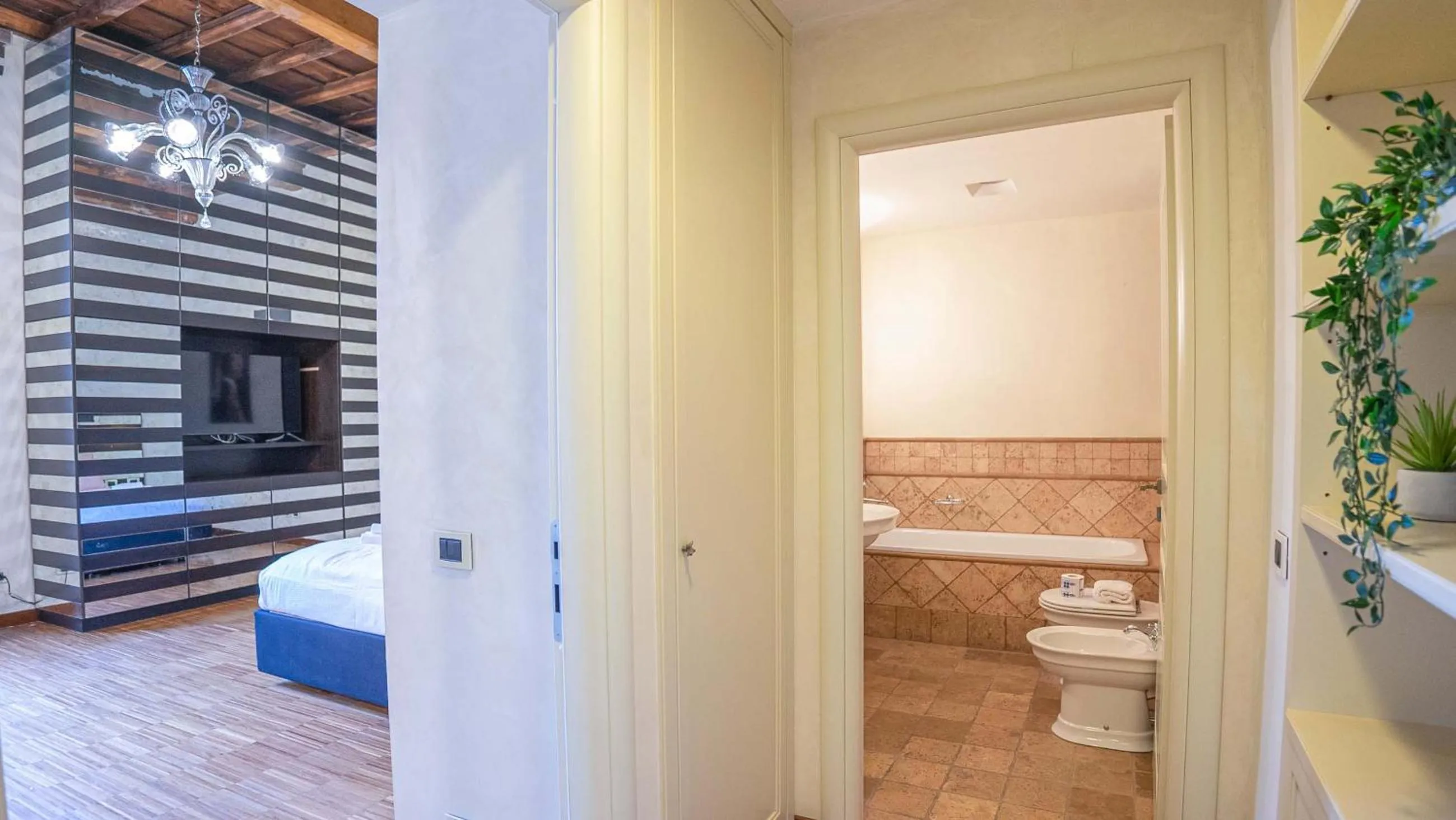 Bathroom in EasyTopStay - Piazza Venezia City View Charming Apt