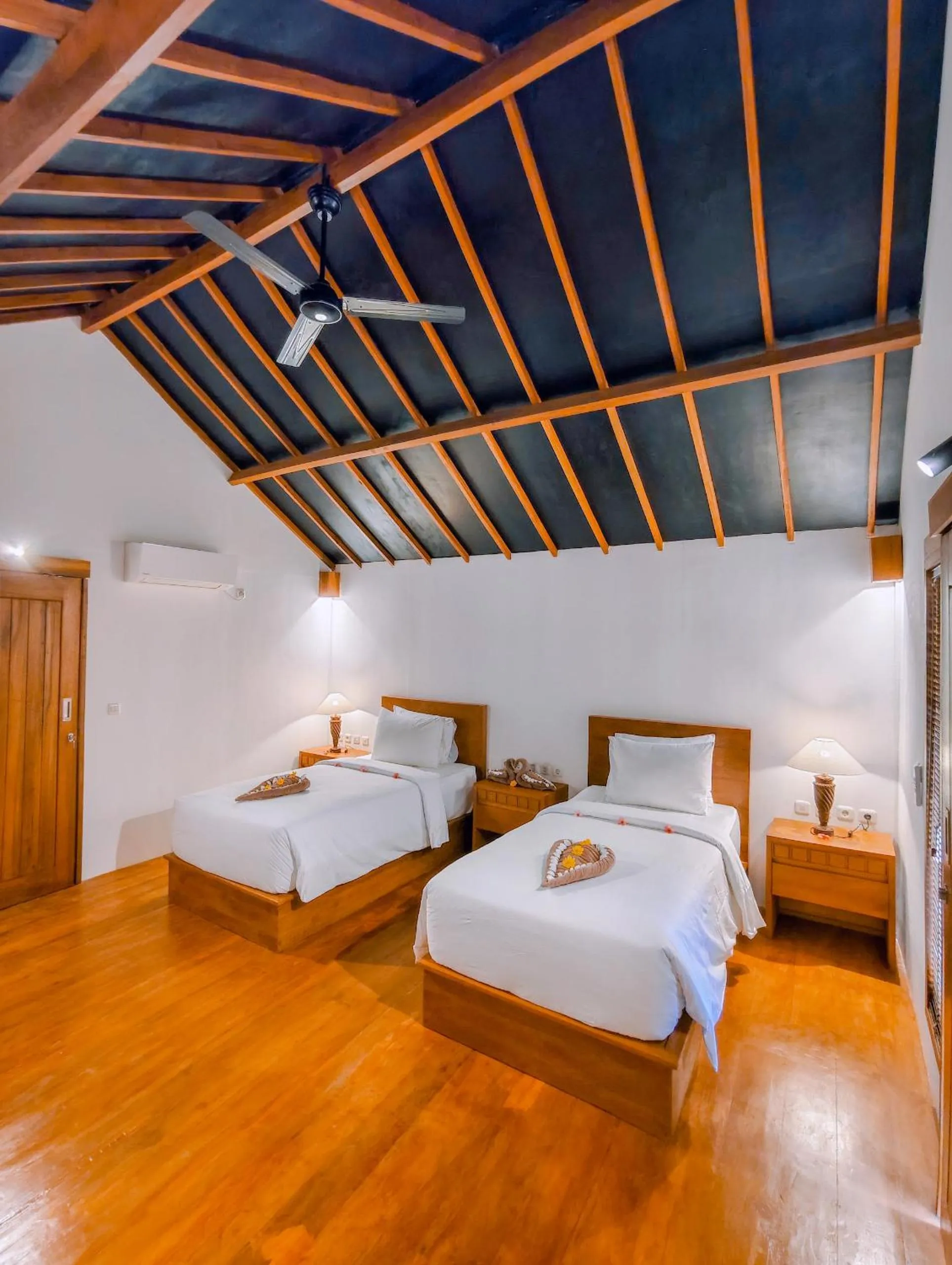 Photo of the whole room, Bed in The Kori Sire