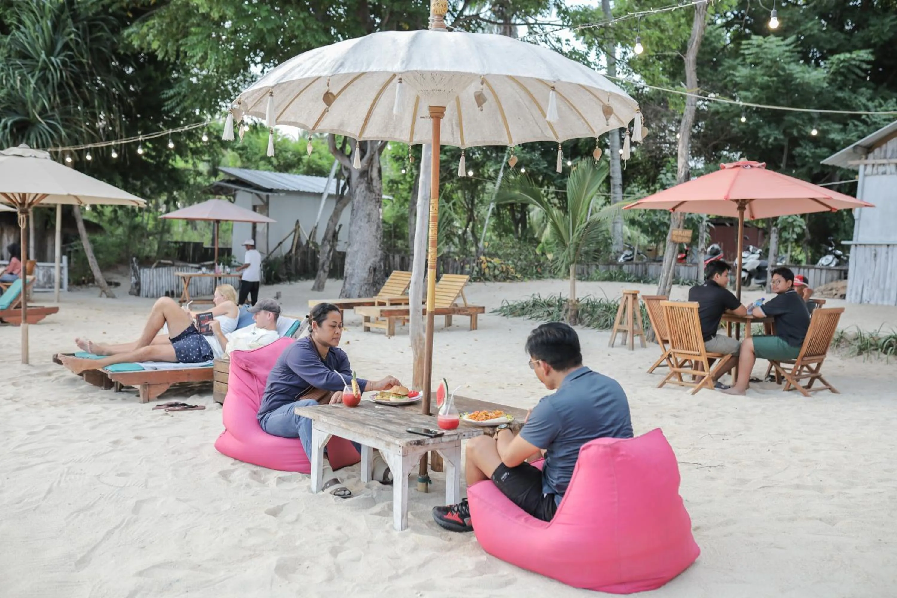 Beach in The Kori Sire
