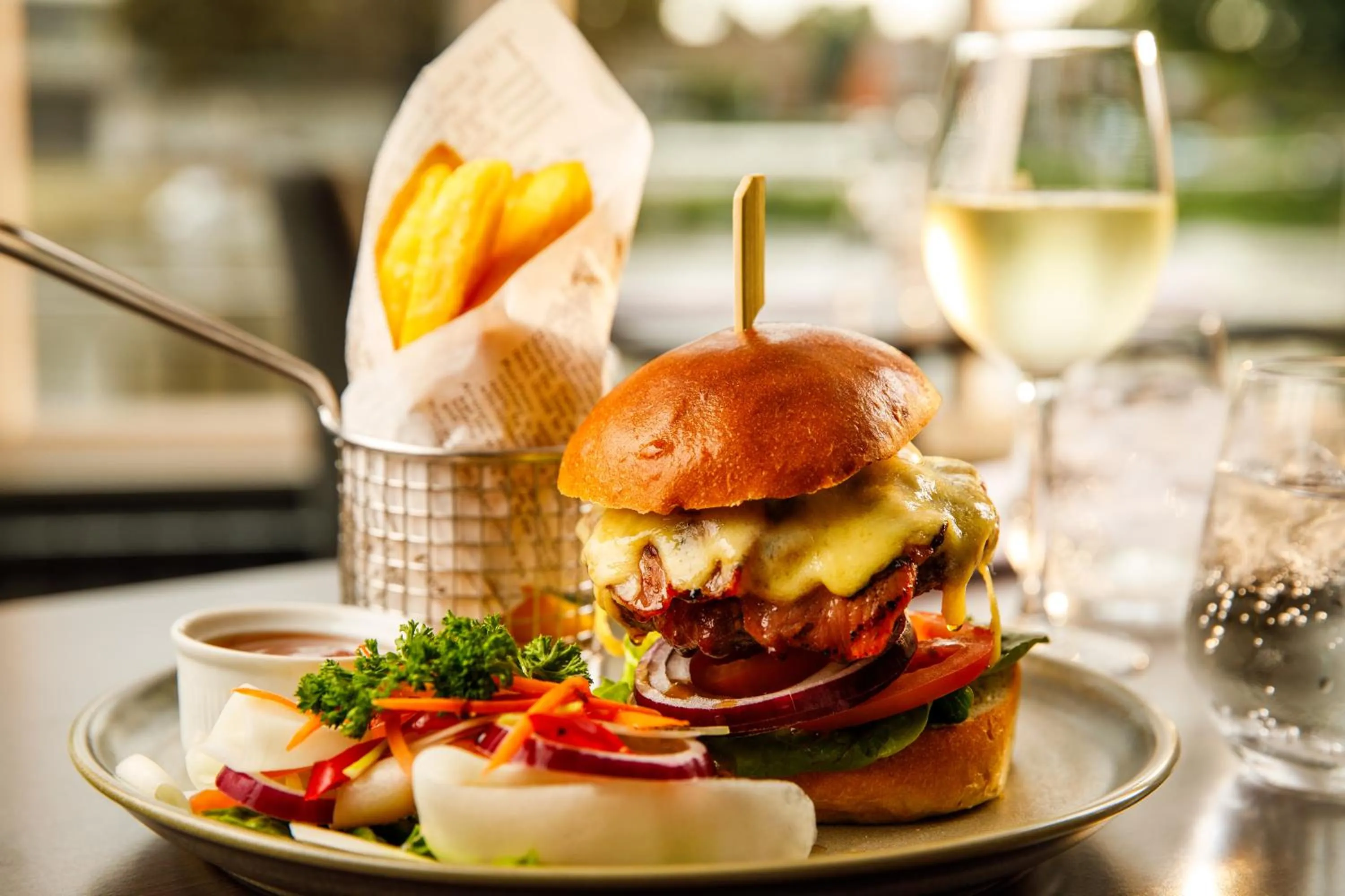 Food and drinks in Sunday London Staines-upon-Thames Heathrow T5