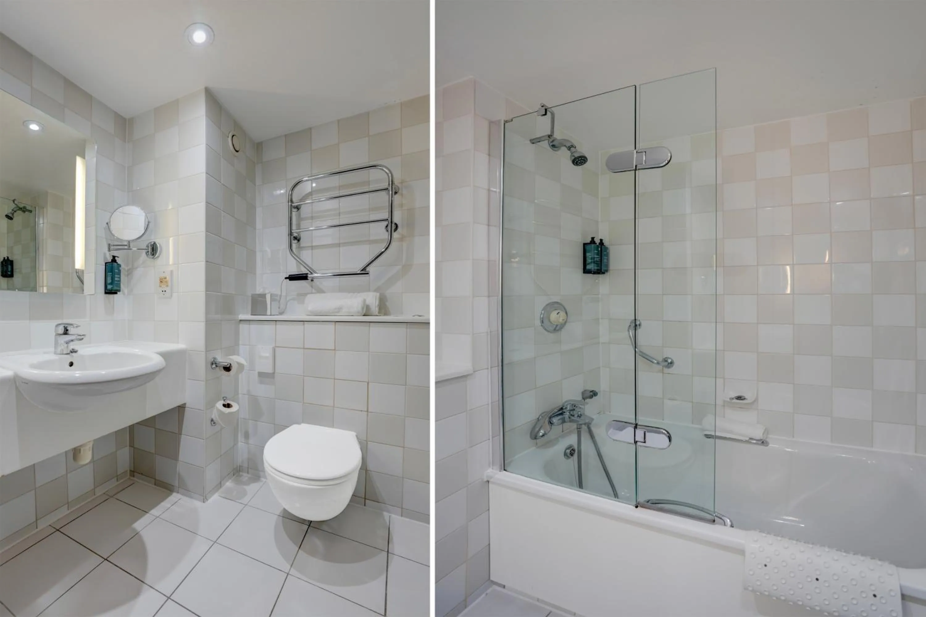Bathroom in Sunday London Staines-upon-Thames Heathrow T5