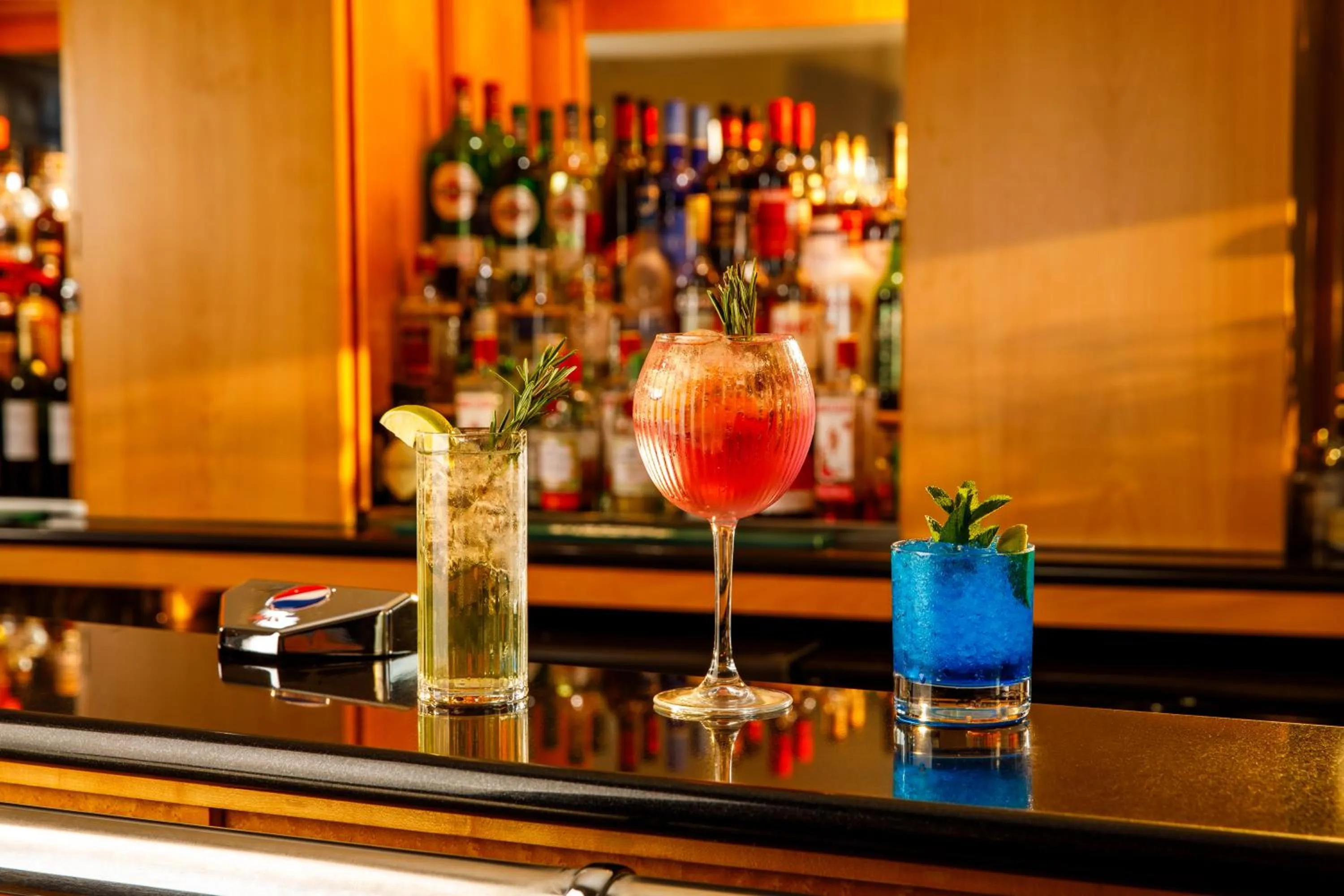 Drinks in Sunday London Staines-upon-Thames Heathrow T5