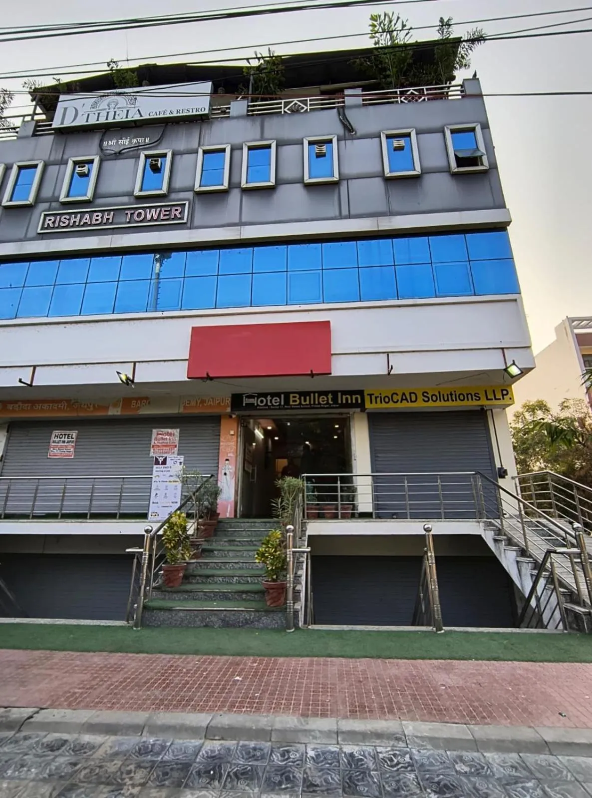 Property Building in Hotel Bullet Inn Jaipur
