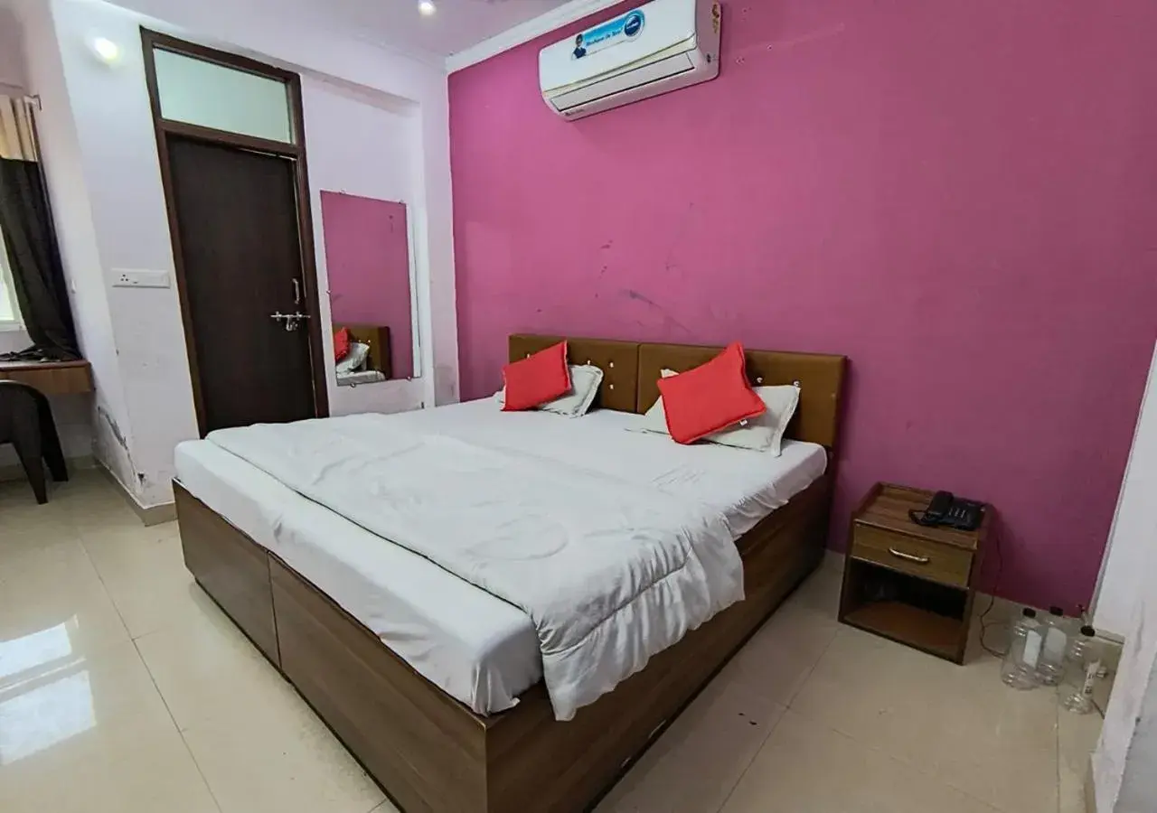 Hotel Bullet Inn Jaipur Hotel Bullet Inn Jaipur