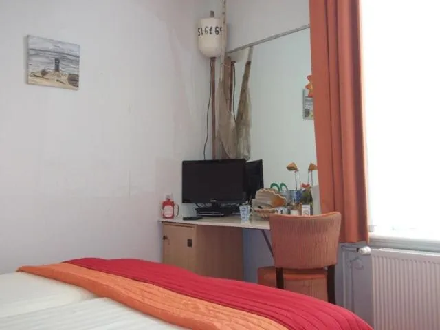 Bed in Hotel Hoogland Zandvoort aan Zee