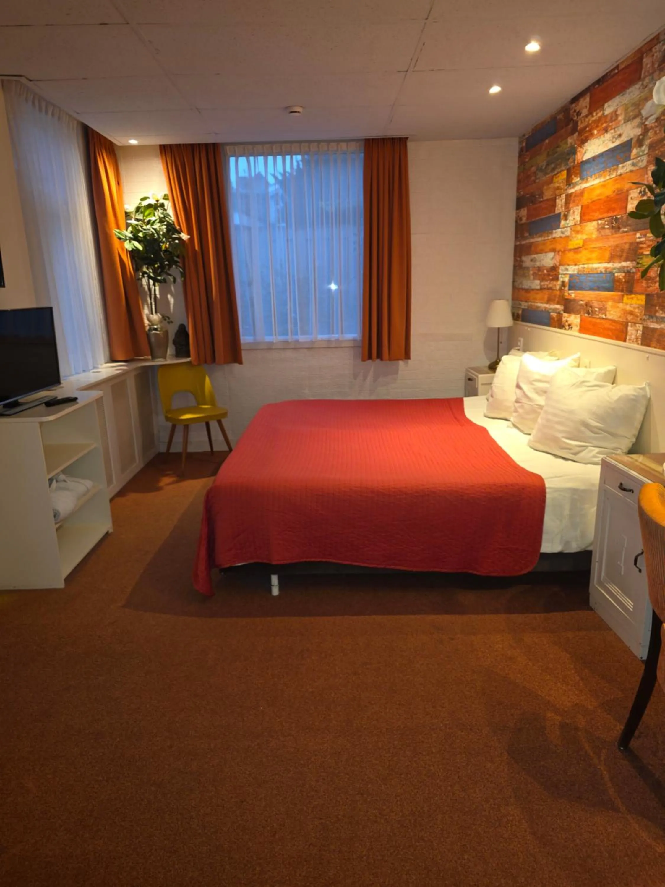 Bed in Hotel Hoogland Zandvoort aan Zee