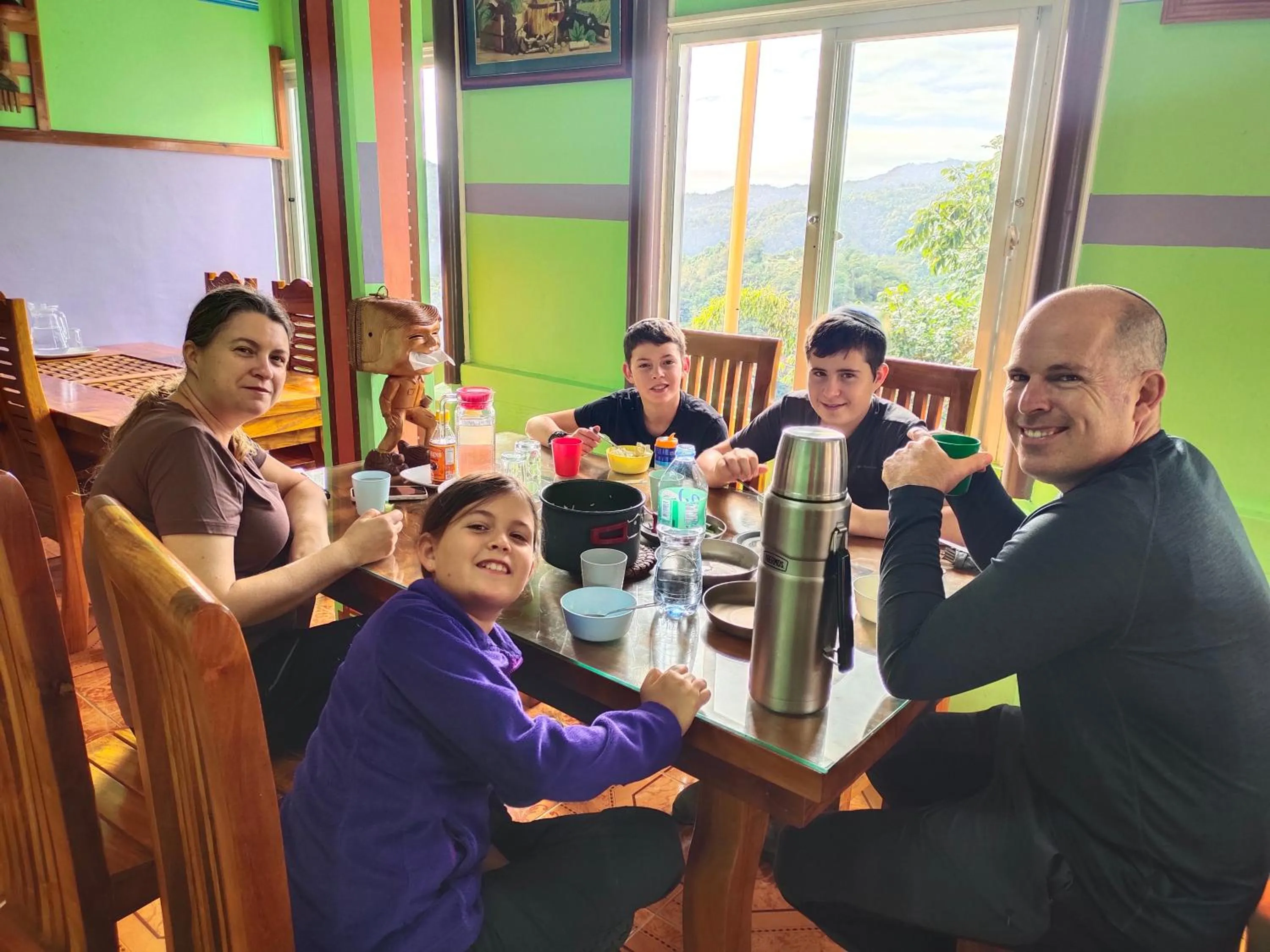 BANAUE EVERGREEN HOSTEL AND RESTAURANT