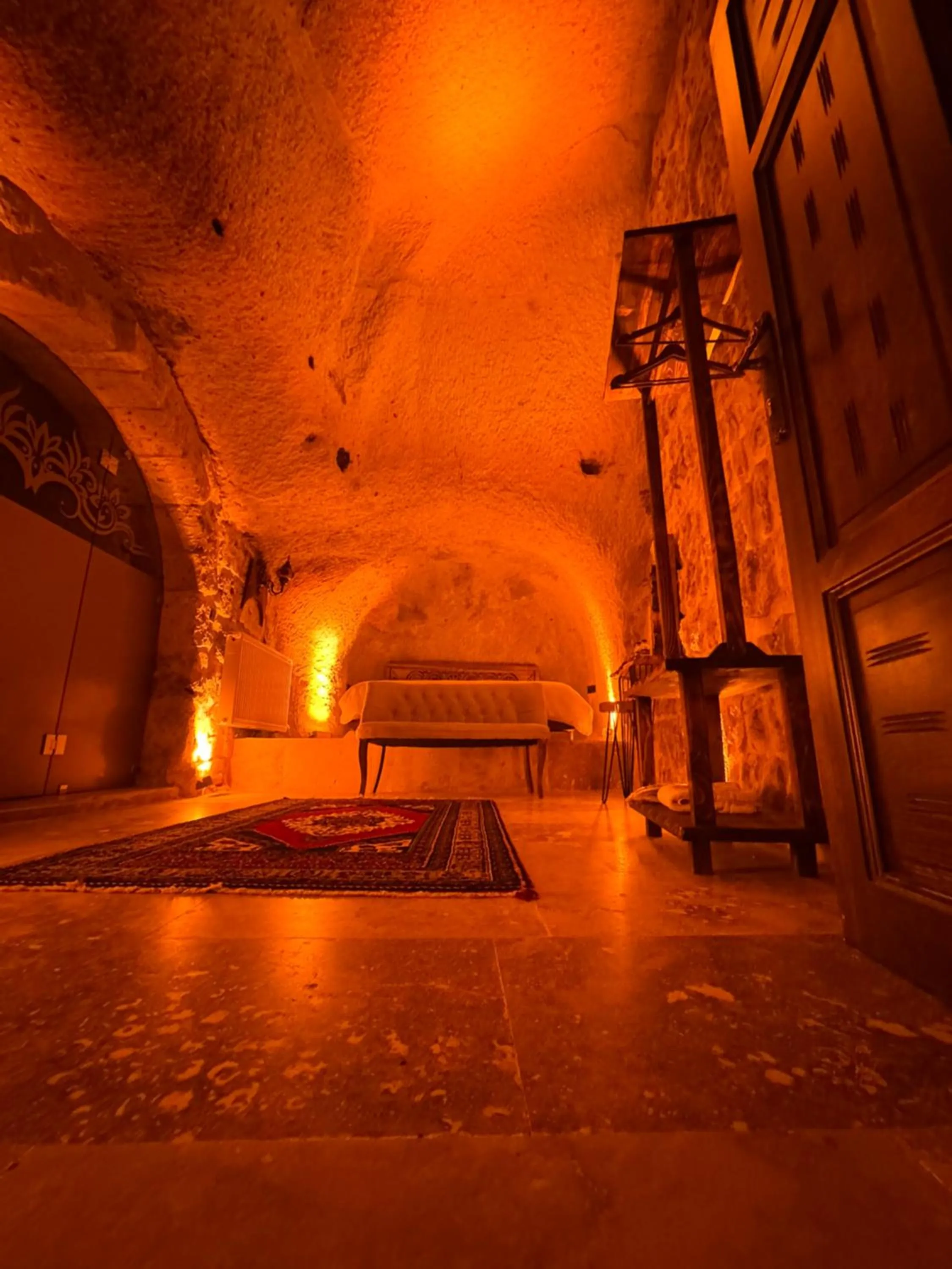 Living room in Euphoria Cave House