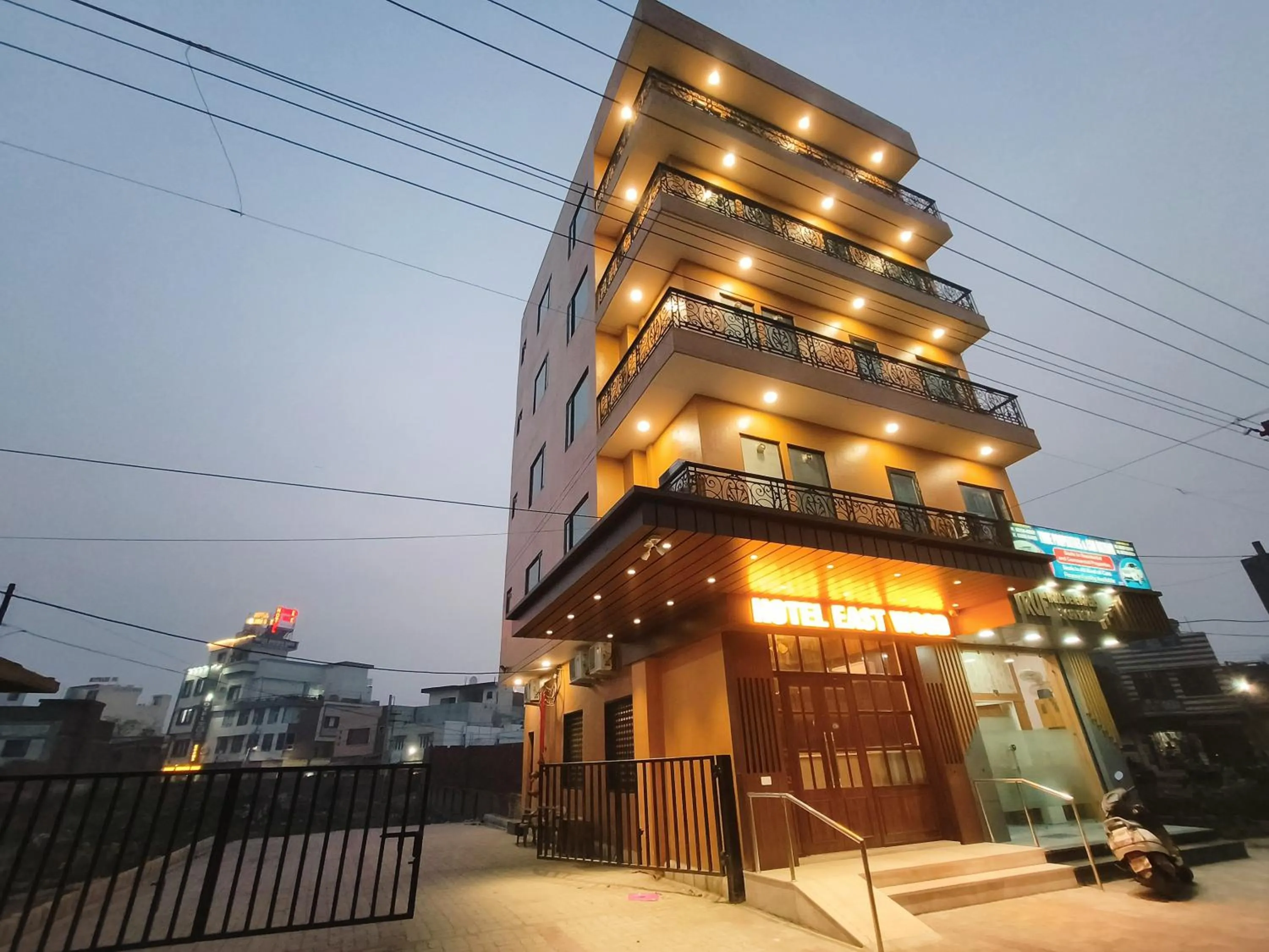 Property building in Hotel East Wood Amritsar