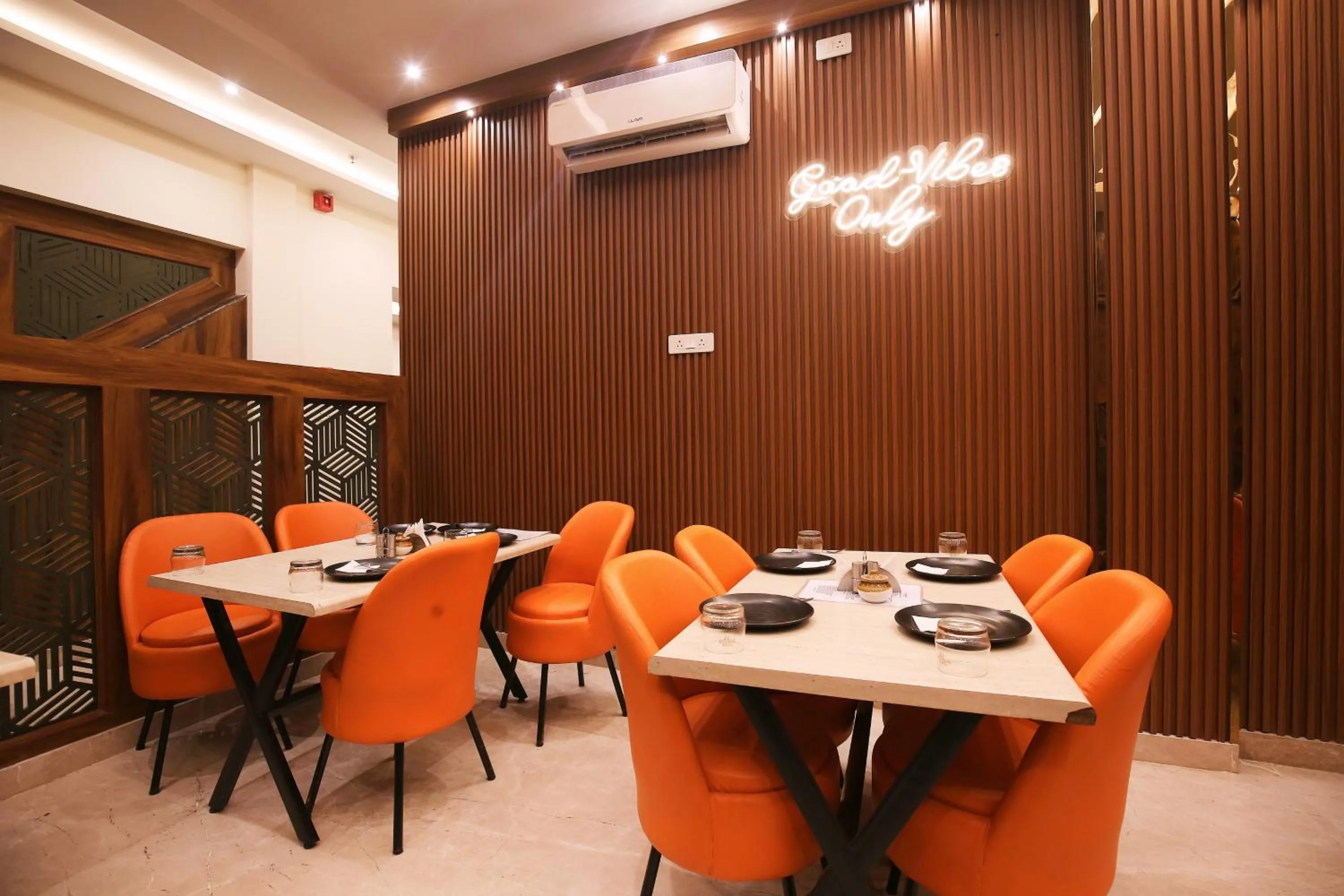 Dining area in Hotel East Wood Amritsar