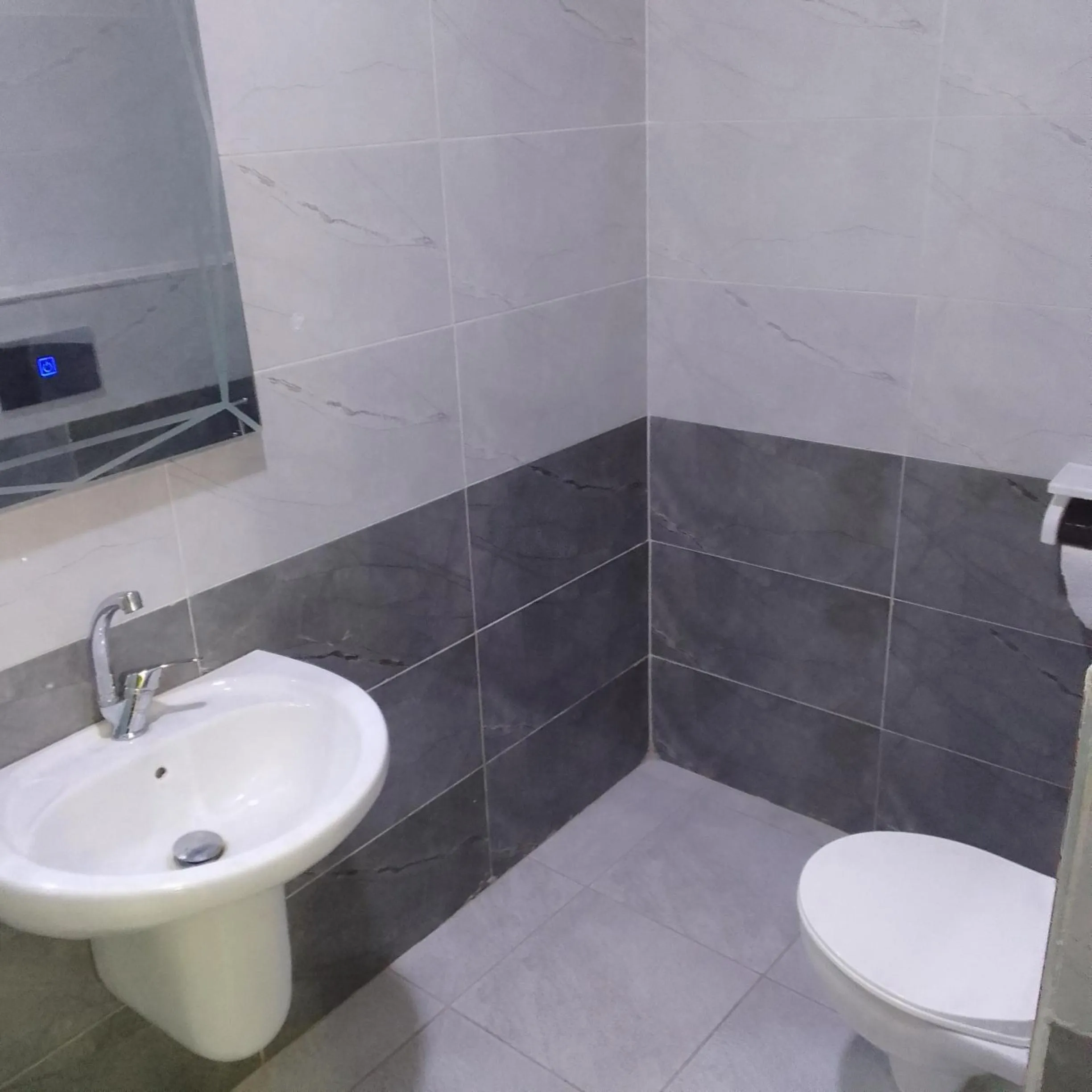 Toilet in Dream Hotel jerash