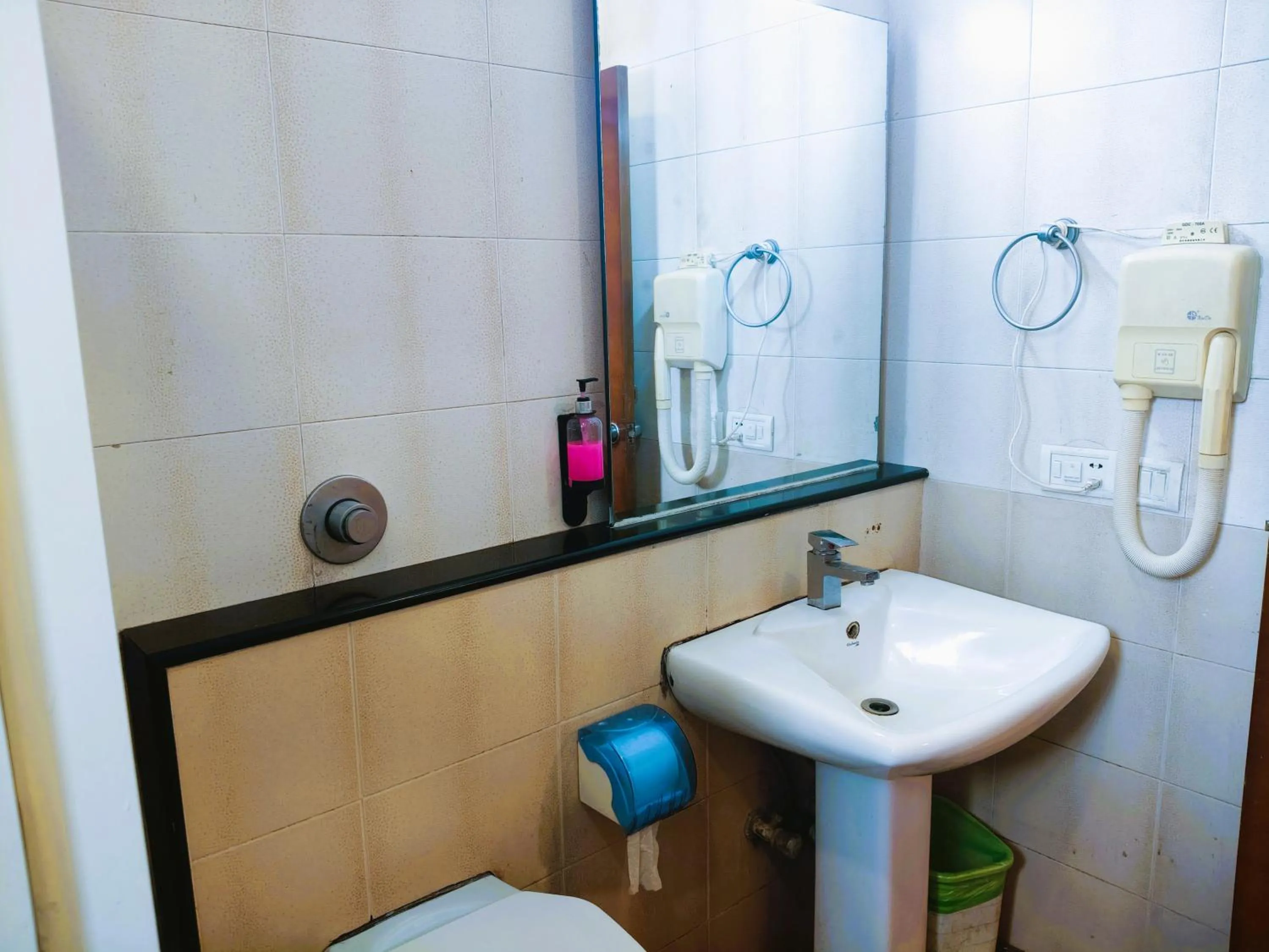 Athasri Hotel Infantry Road