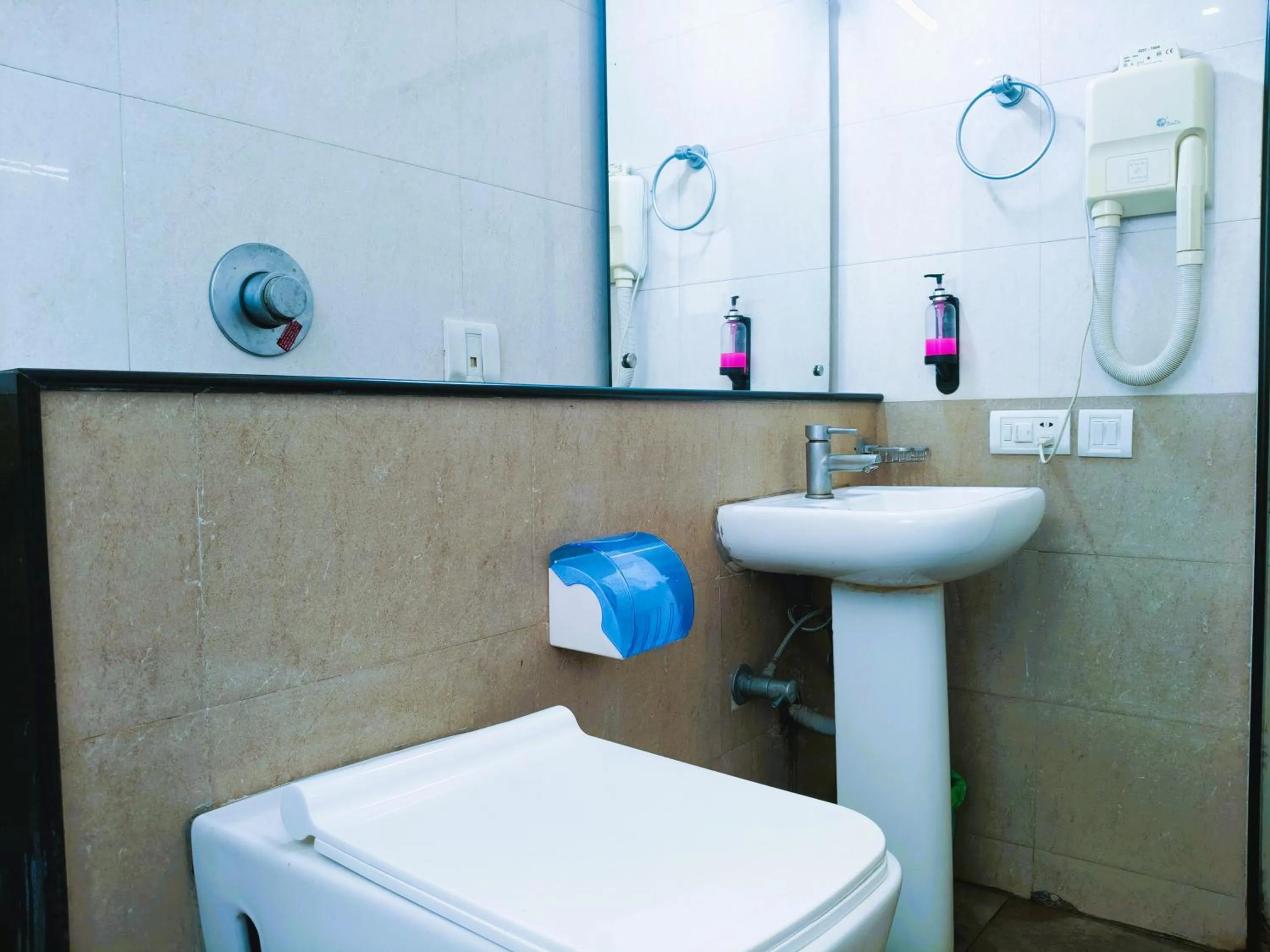 Athasri Hotel Infantry Road