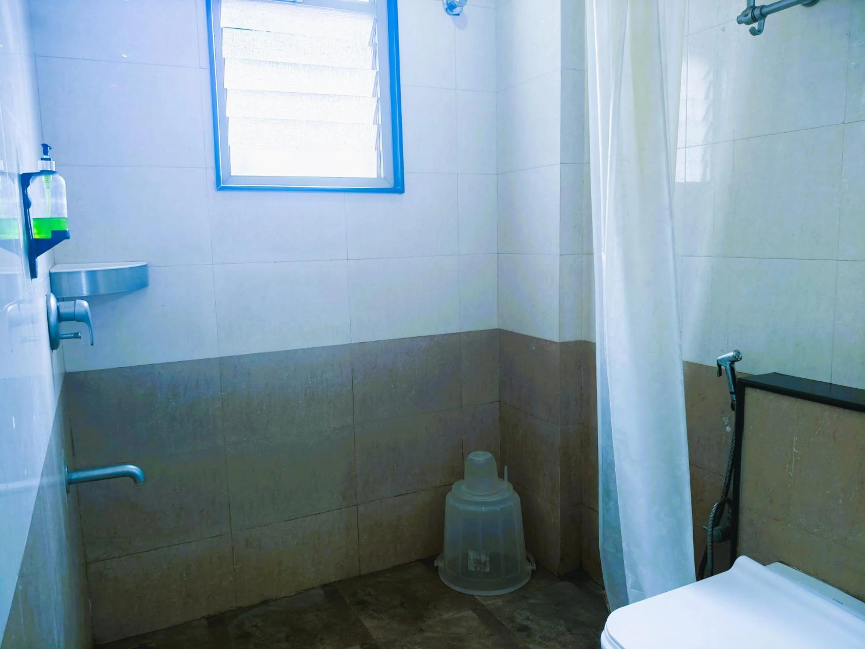 Athasri Hotel Infantry Road