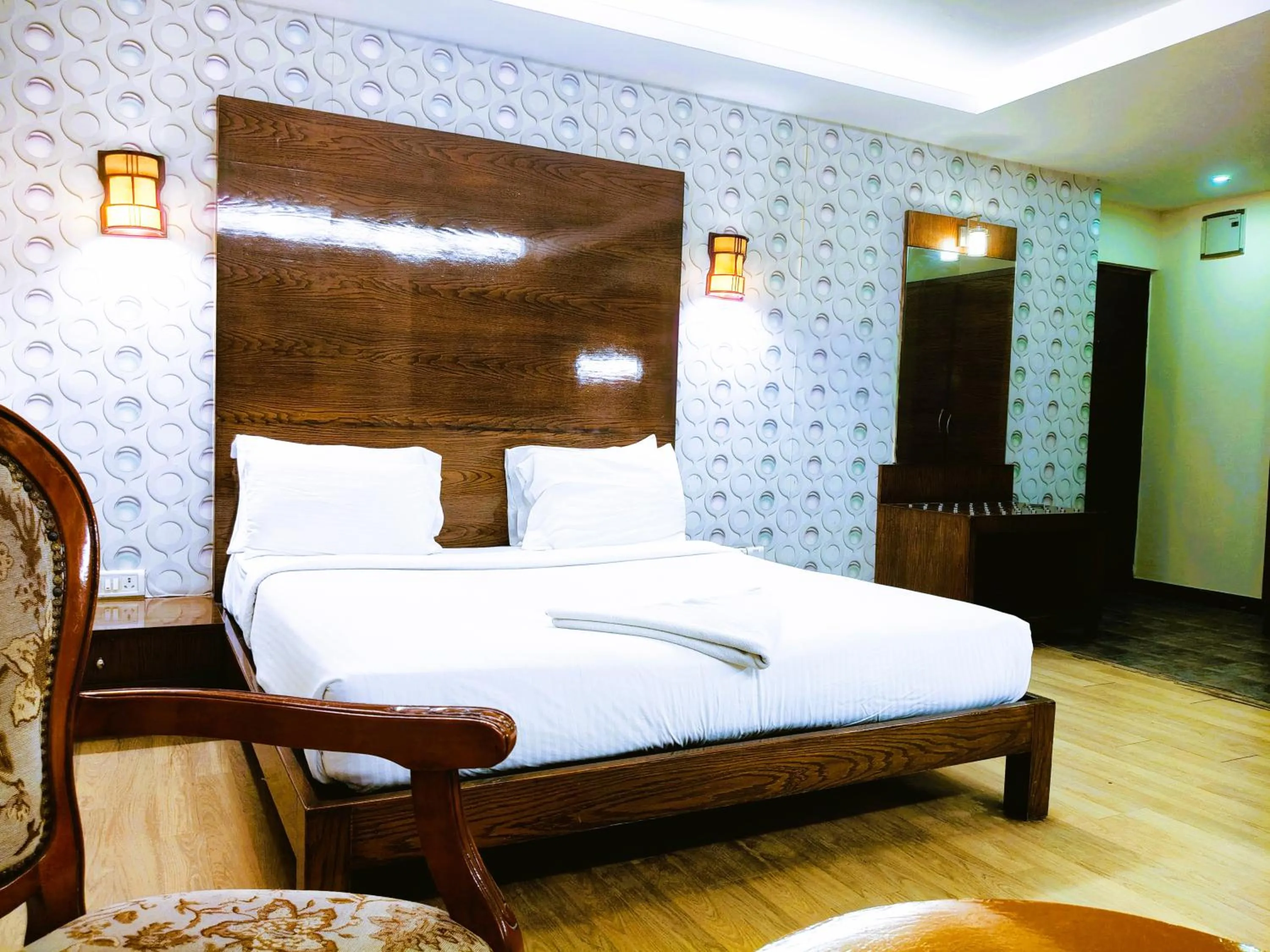 Bed in Athasri Hotel Infantry Road