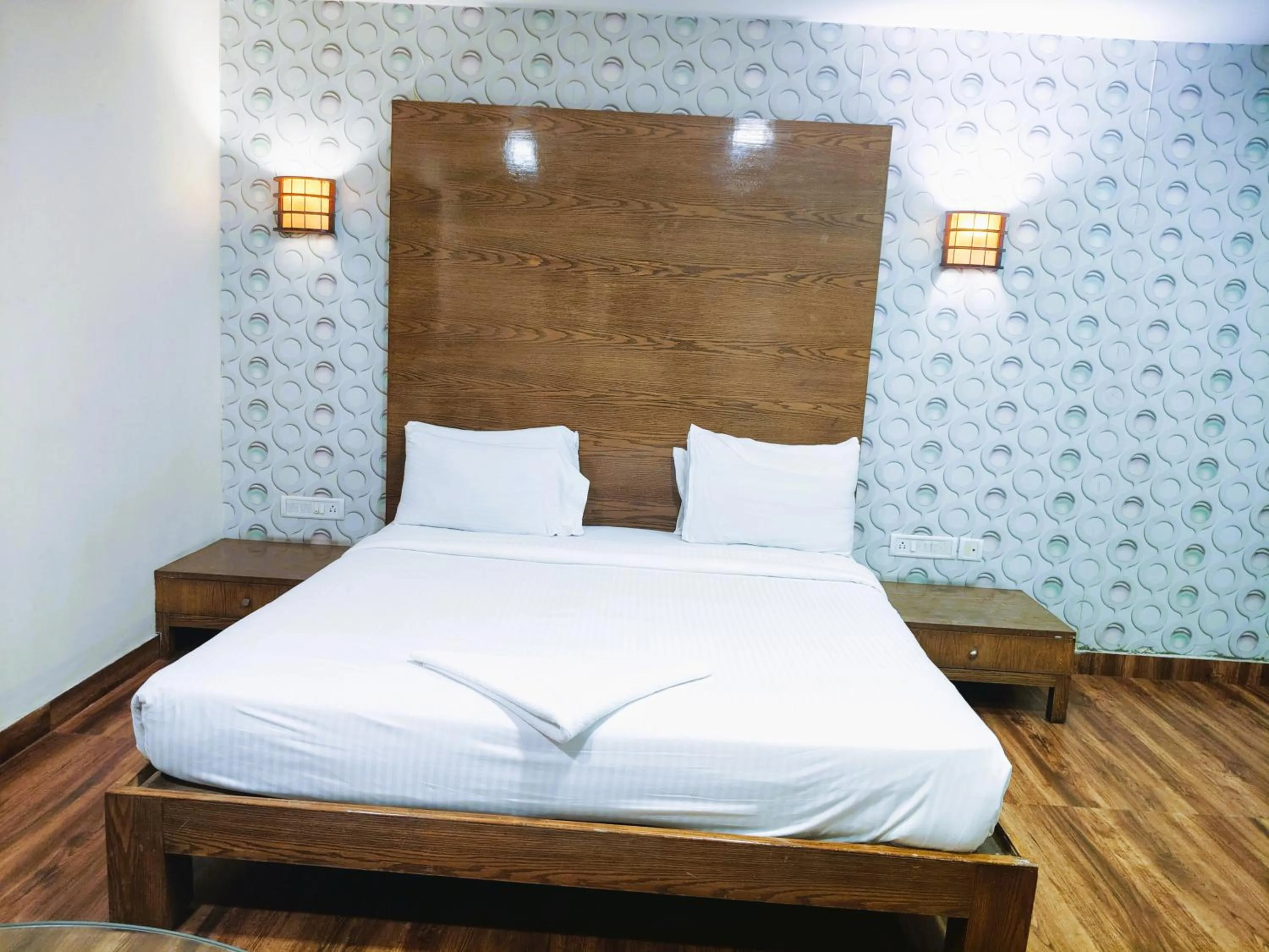 Bed in Athasri Hotel Infantry Road