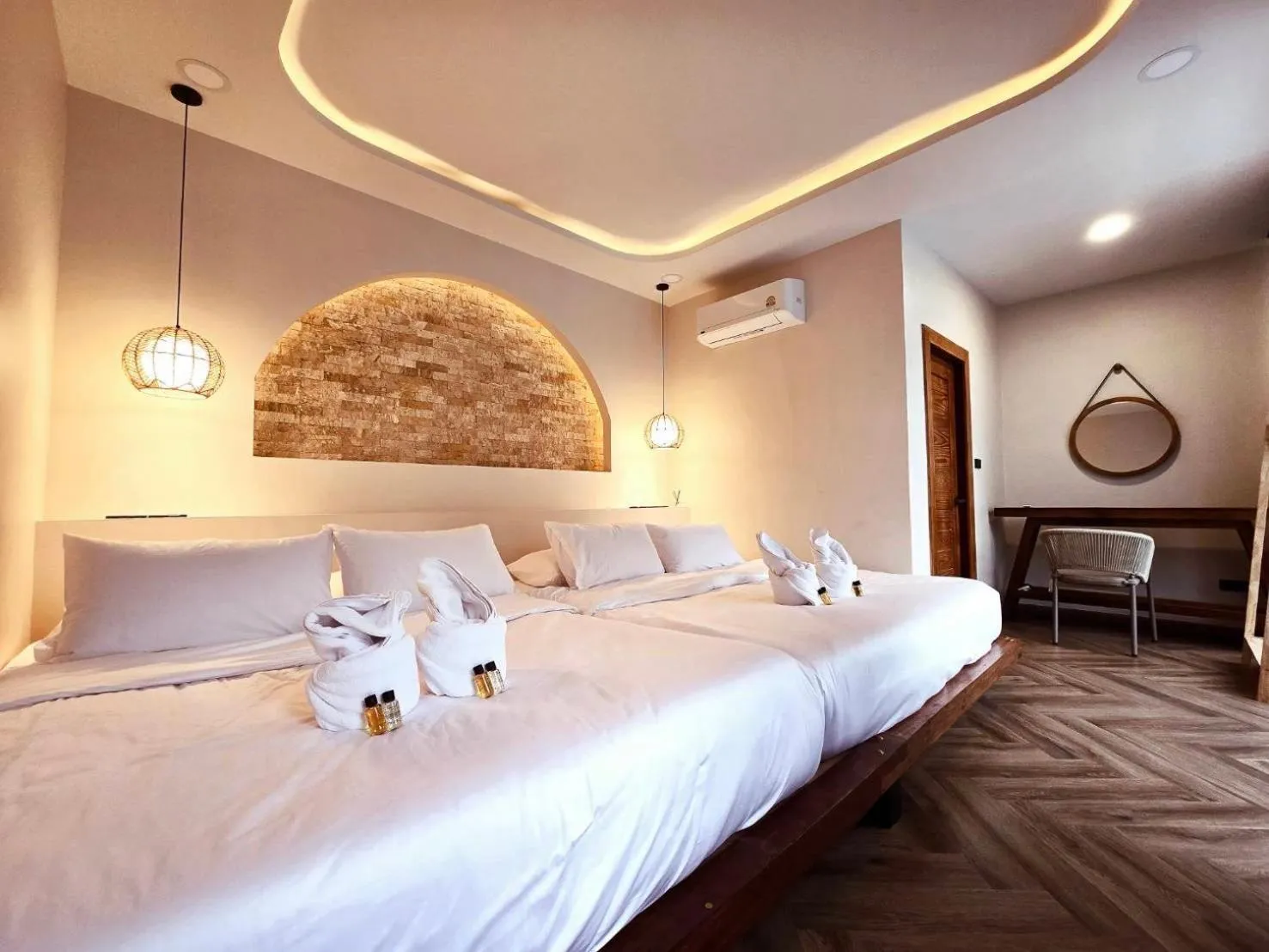 Bed in SkyBird Lake View Resort Khaoyai