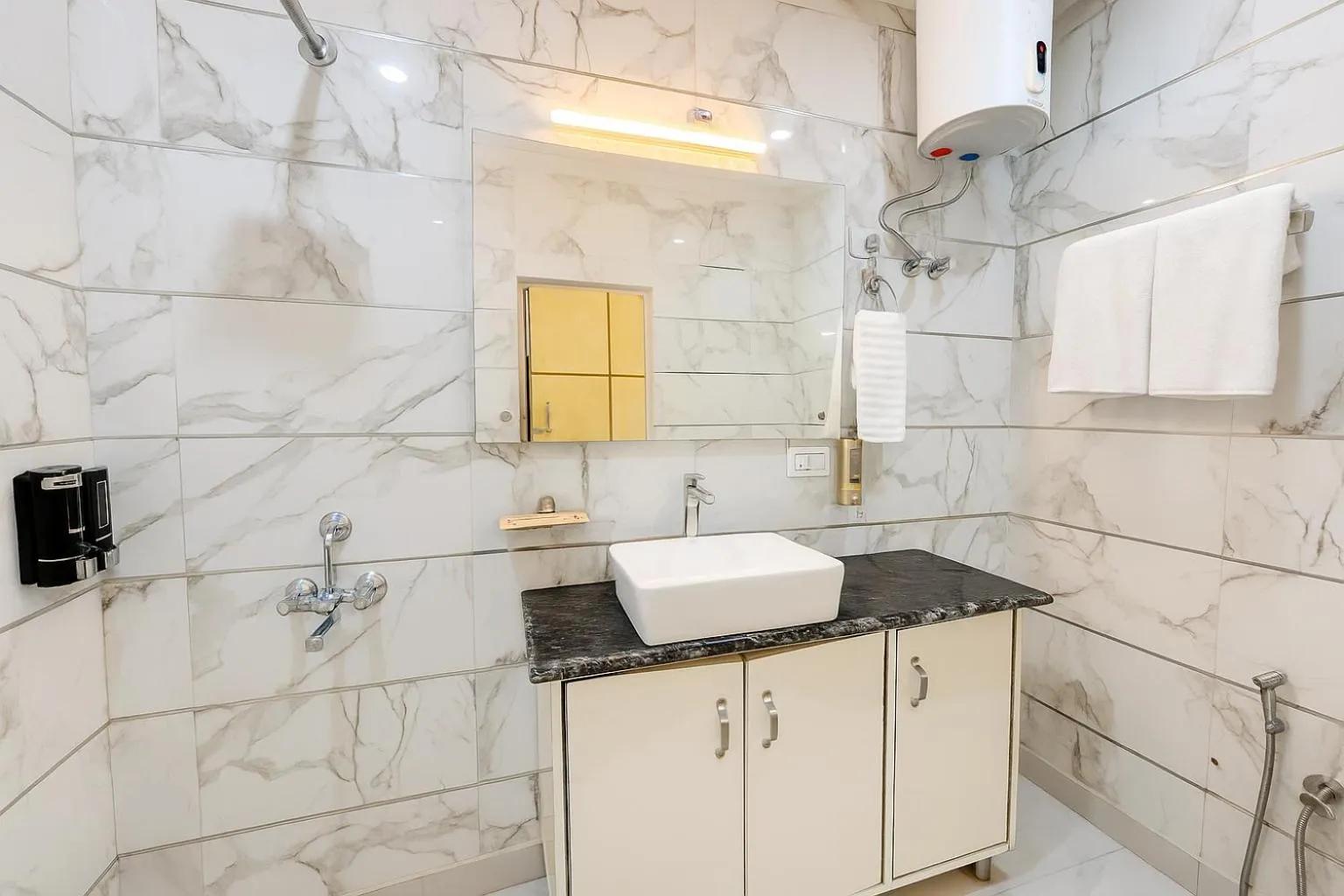 Bathroom in Hotel Shiva Lake - Near Mussoorie Lake