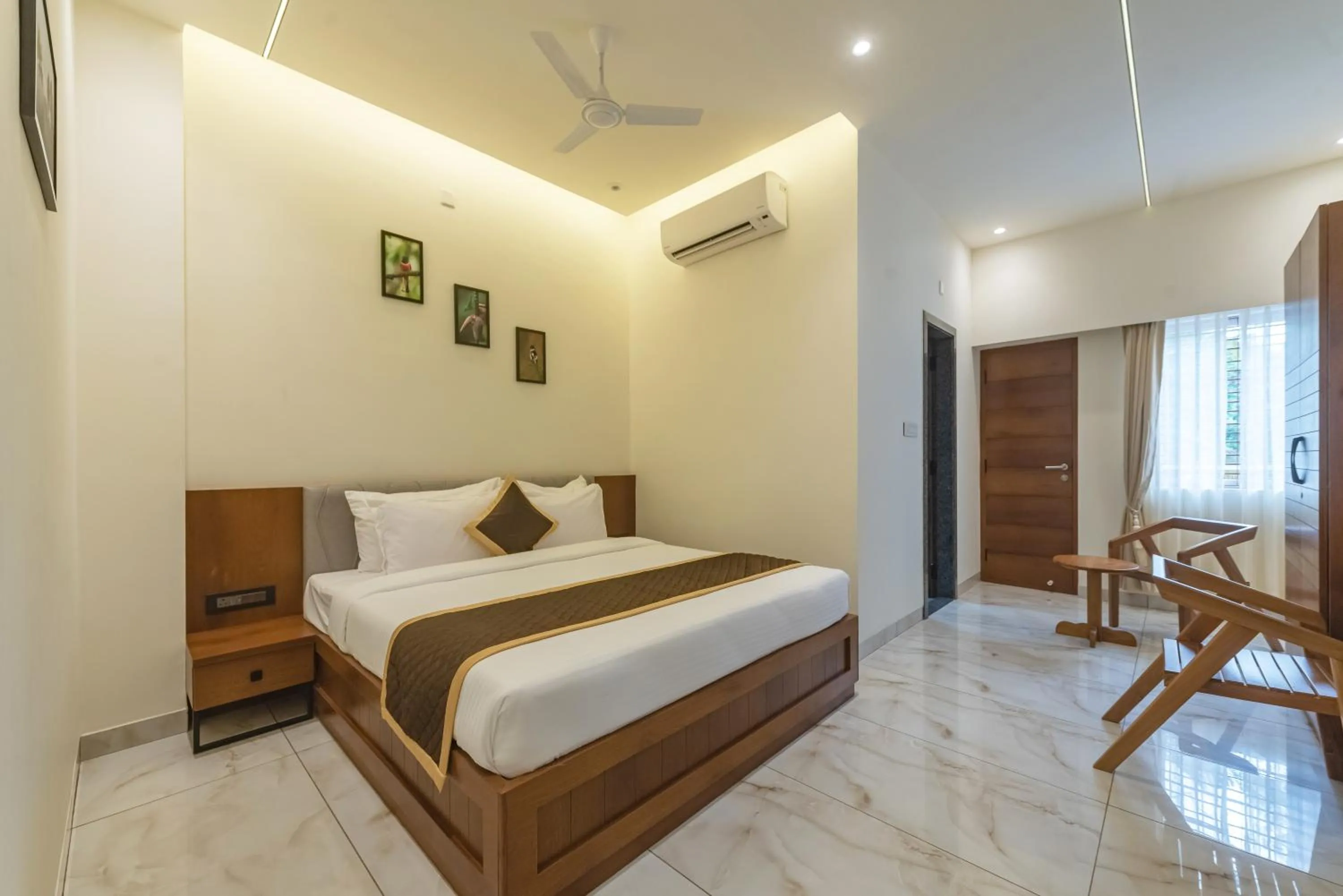 Bedroom in Parivar Residency