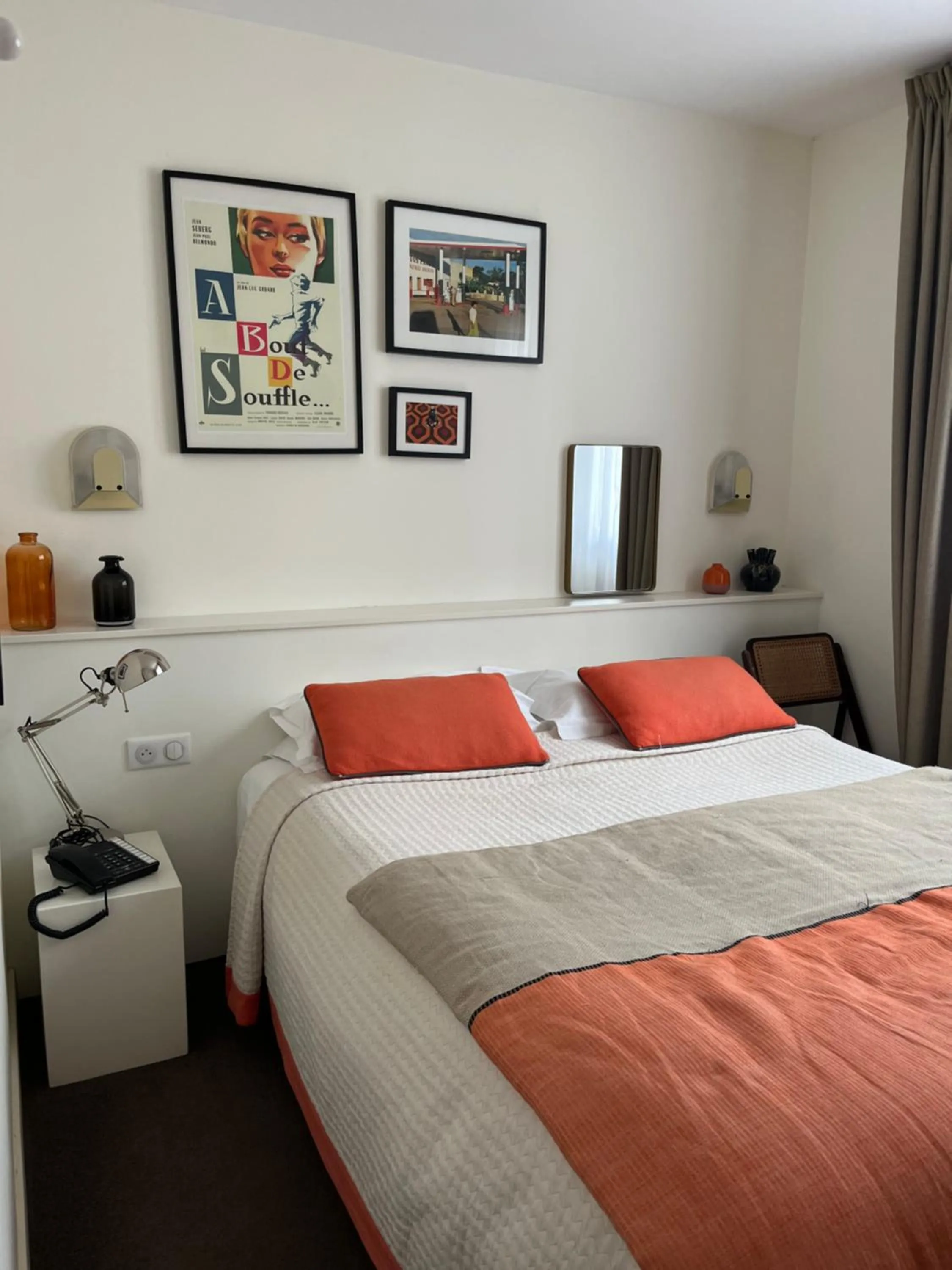 Bed in Le Téméraire Hôtel