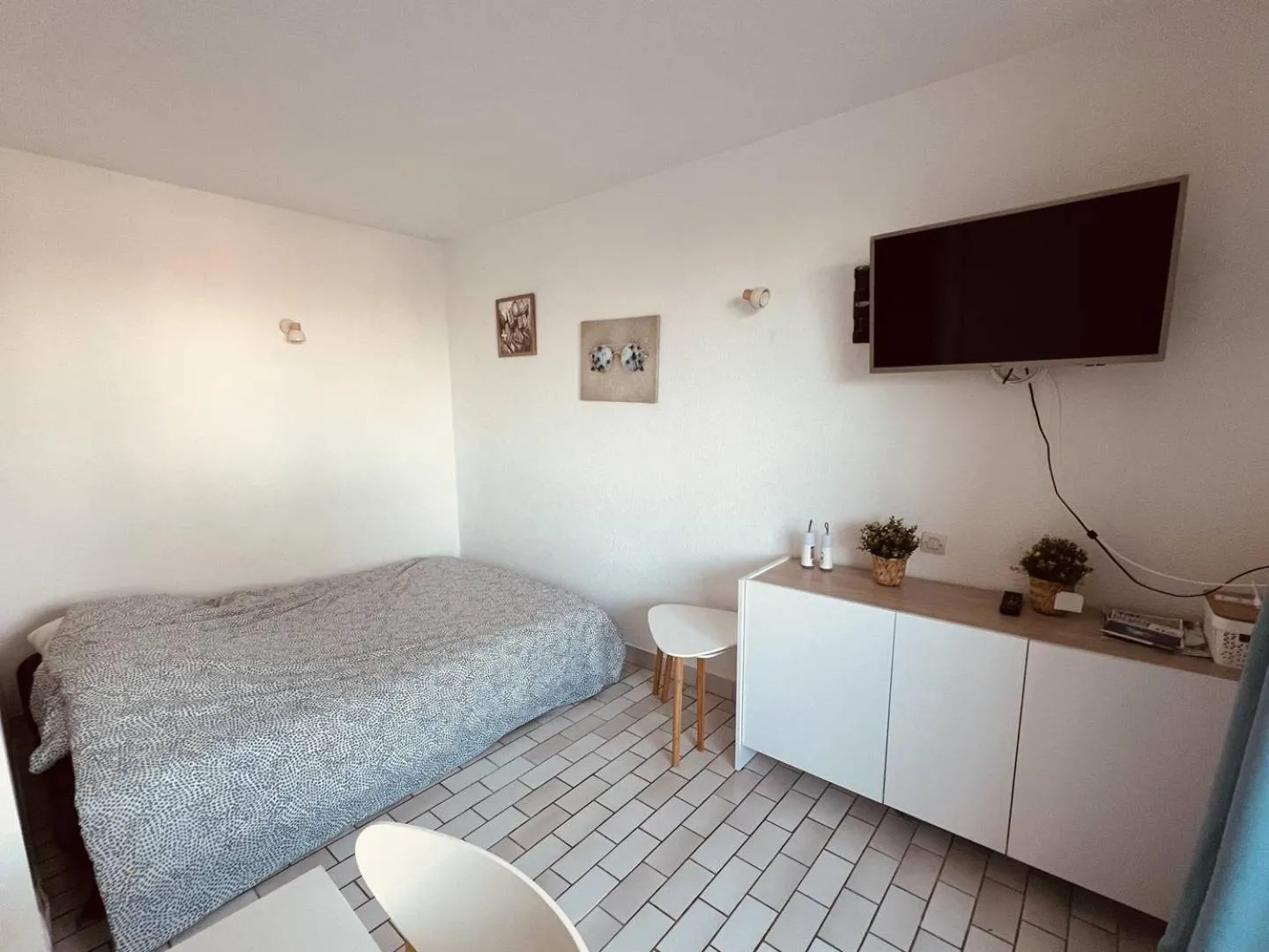 ALHAMBRA Joli studio piscine proche plage Richelieu Cap d'Agde