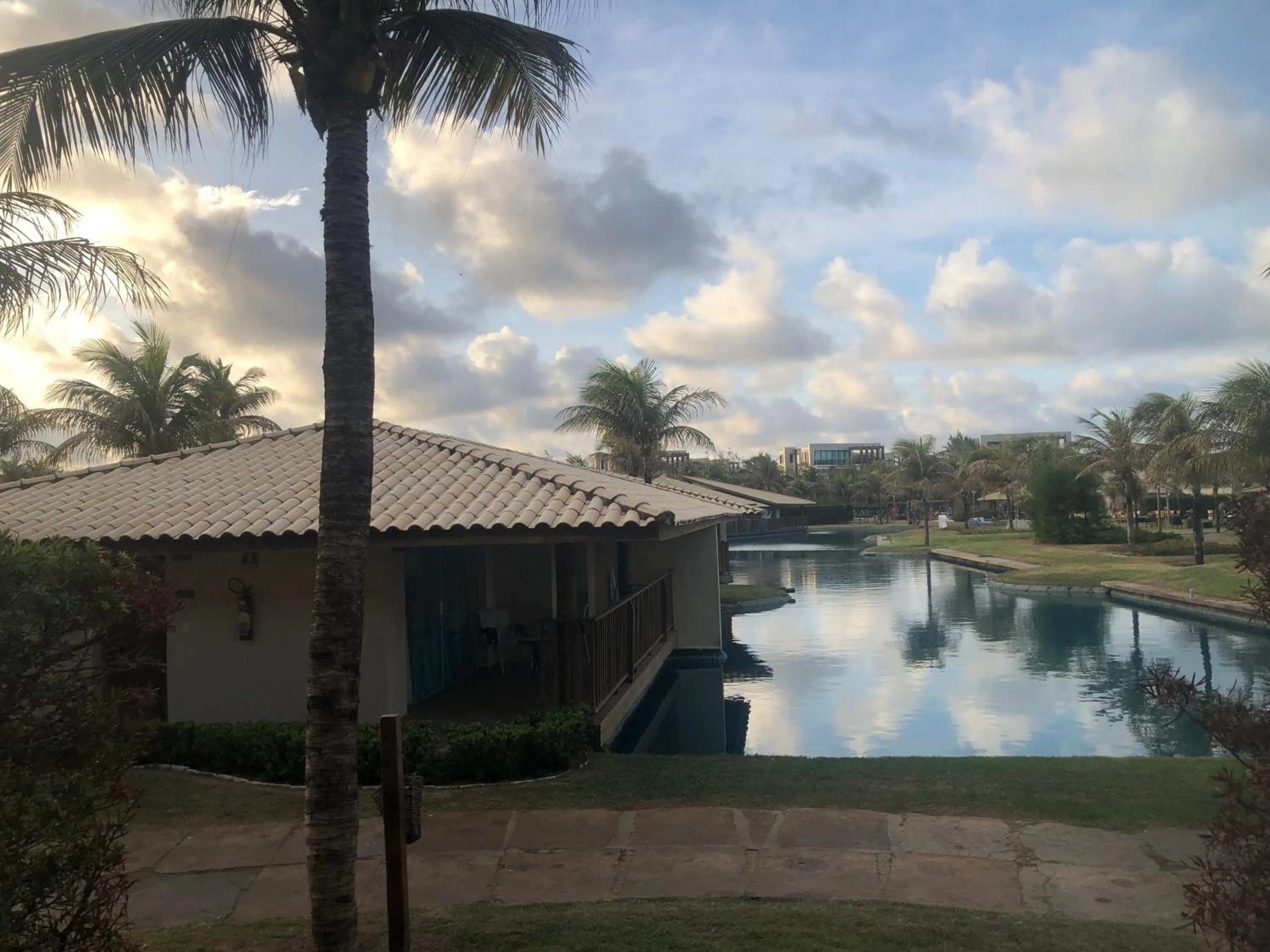 Dom Pedro Laguna Beach Resort & Golf