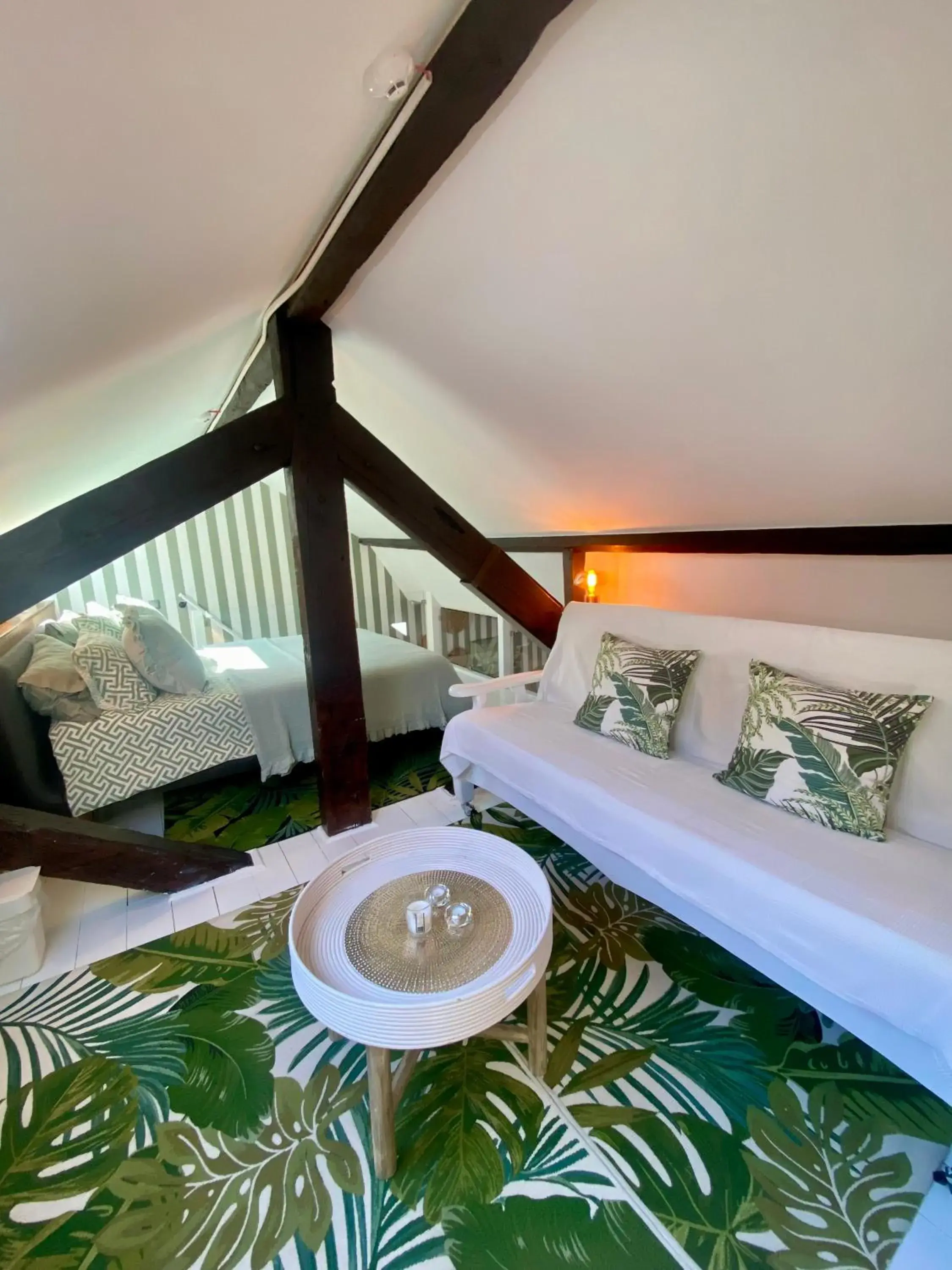 Deluxe Studio with Terrace and Mezzanine in Studios with Mezzanine Rua da Moeda Deluxe Studio with Terrace and Mezzanine in Studios with Mezzanine Rua da Moeda