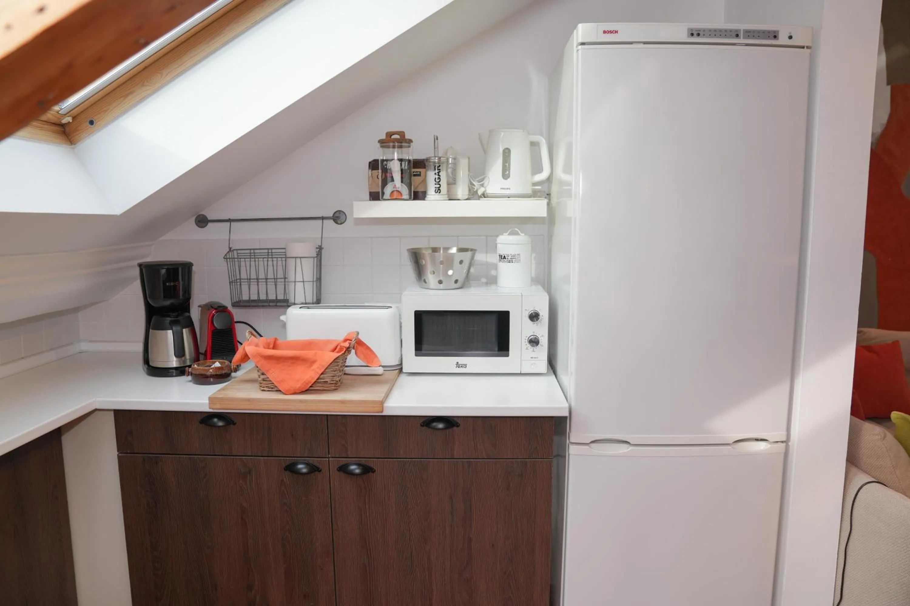 Kitchen or kitchenette in Studios with Mezzanine Rua da Moeda