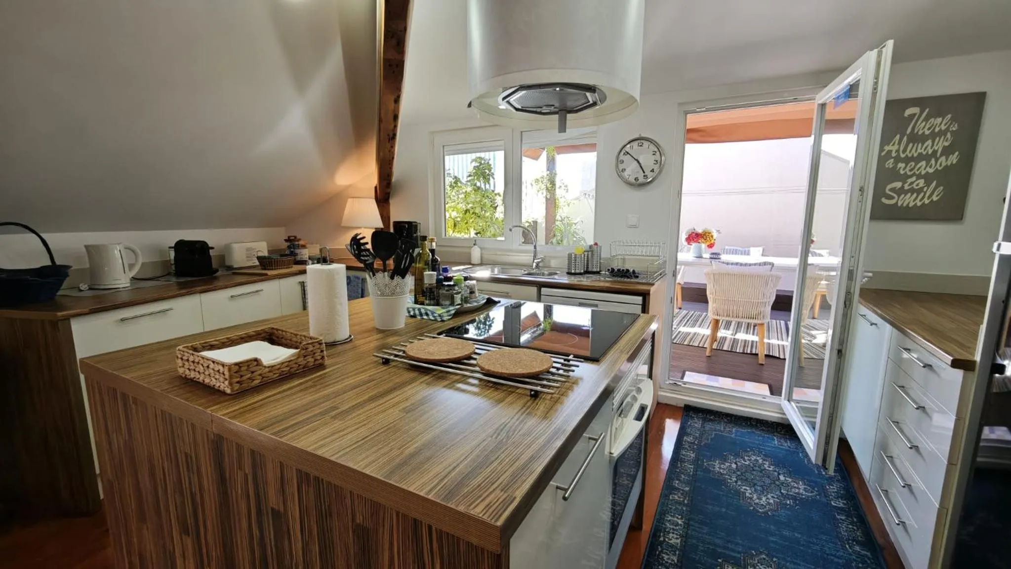 BBQ facilities in Studios with Mezzanine Rua da Moeda