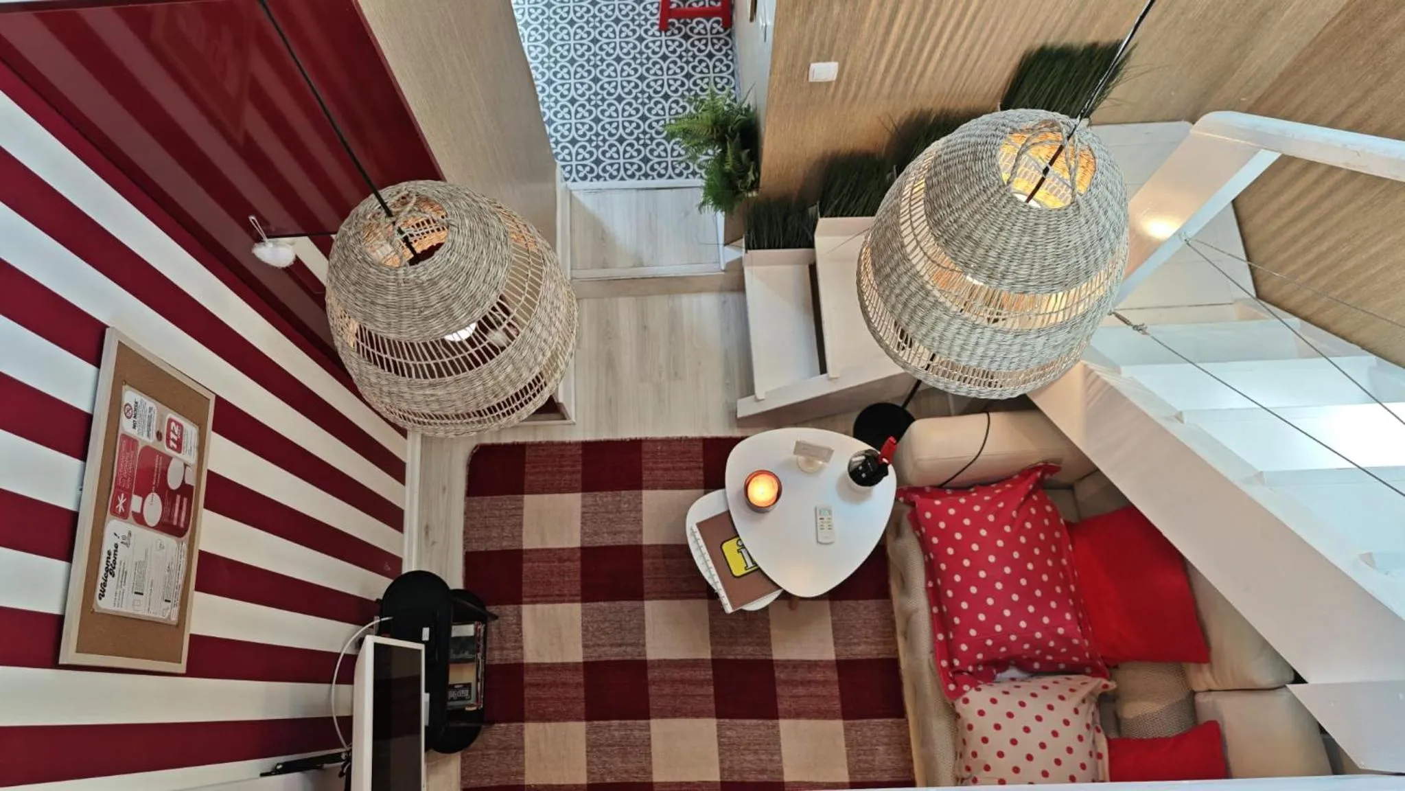 TV and multimedia in Studios with Mezzanine Rua da Moeda