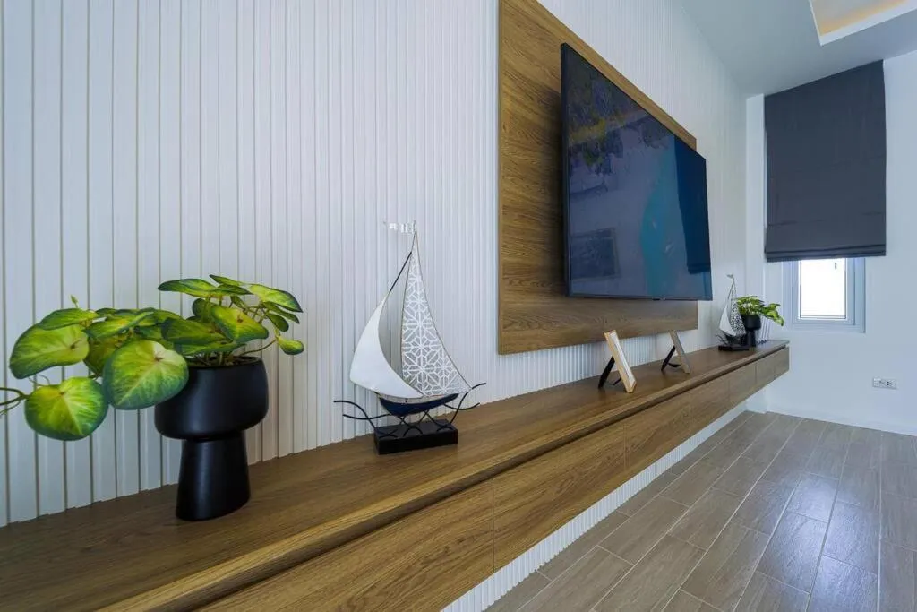 Private Modern 3 Bedroom Pool Villa! AV1