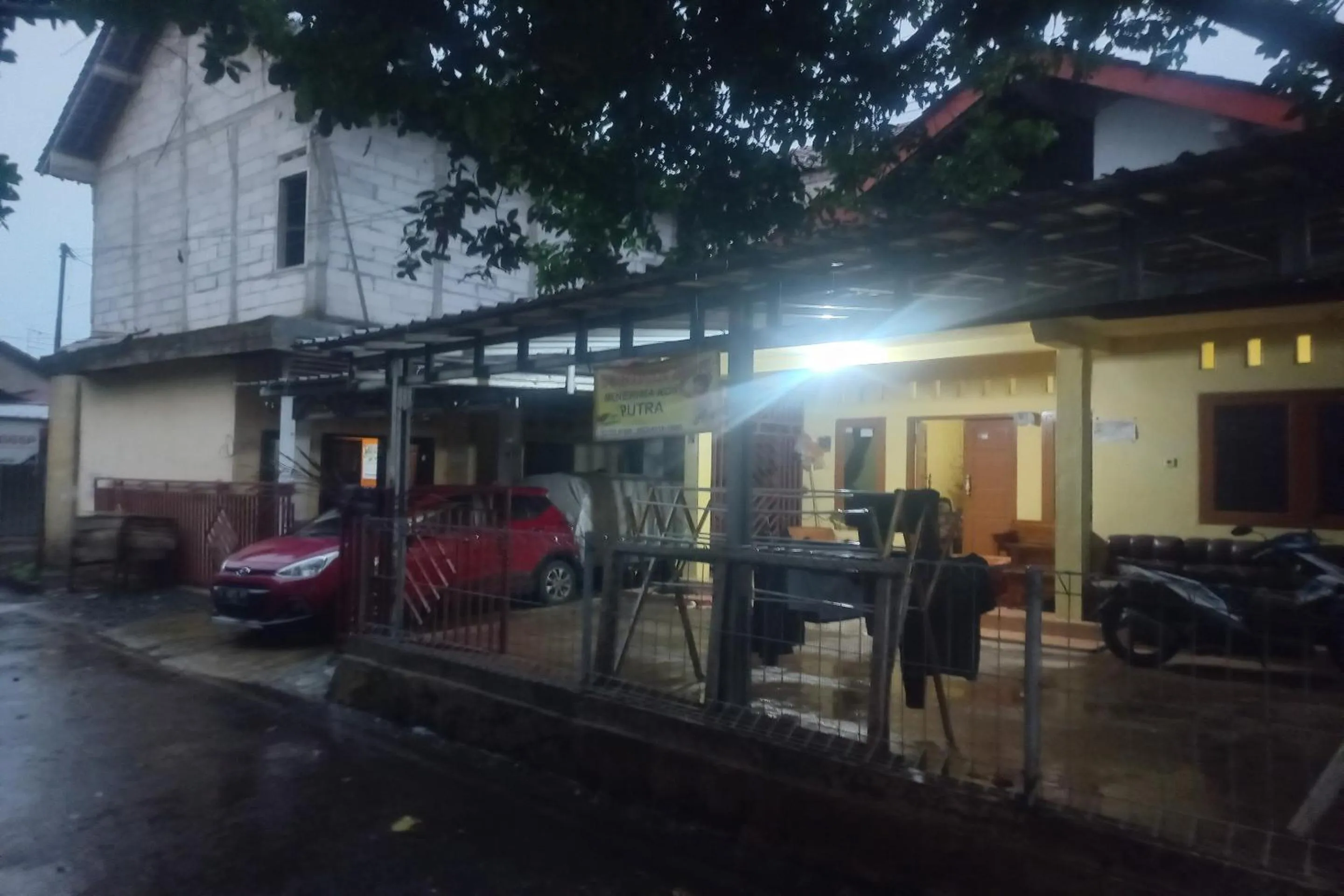 Facade/entrance in Hotel O Suripah Kostel Syariah
