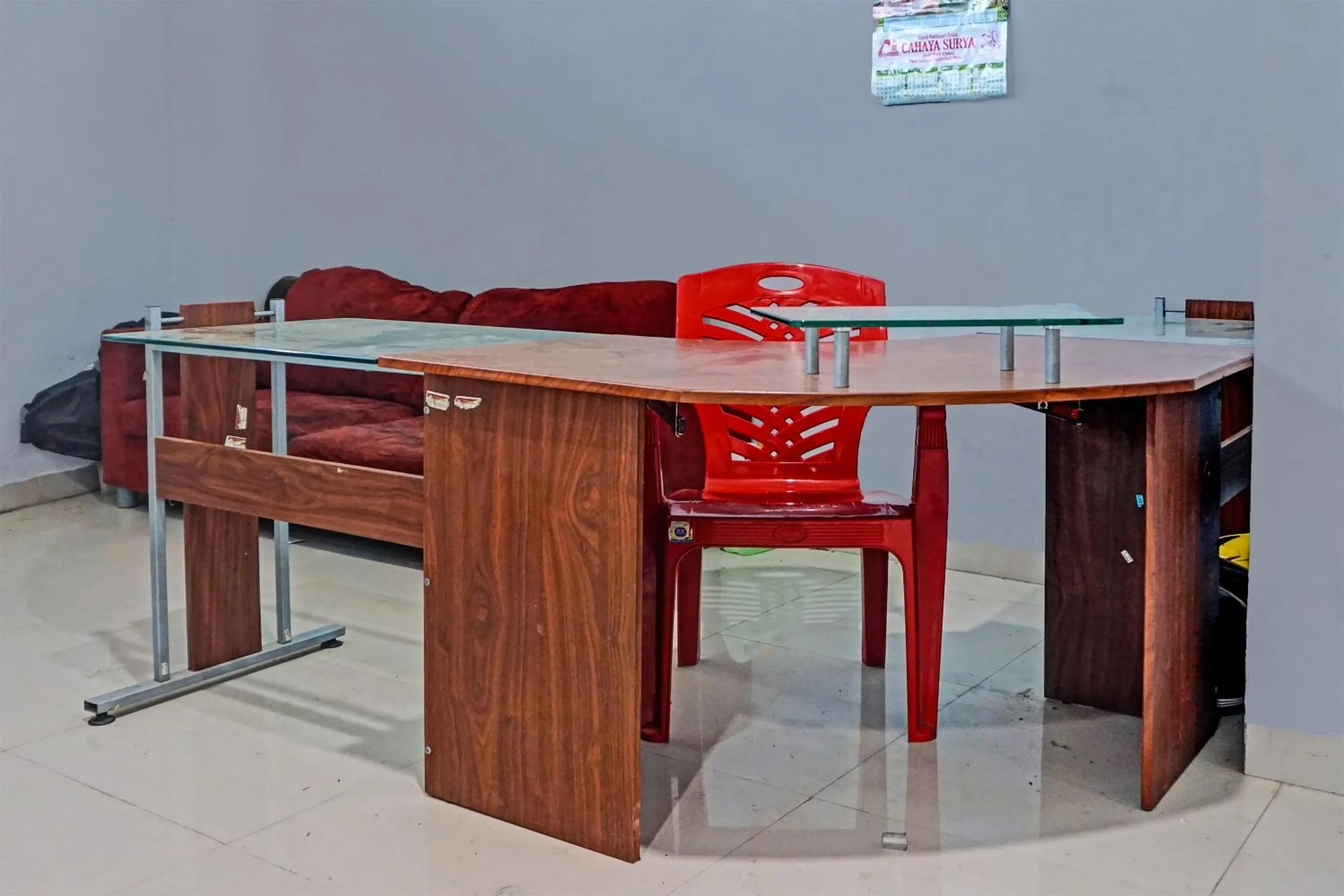 Lobby or reception in Hotel O Pondok Almirah