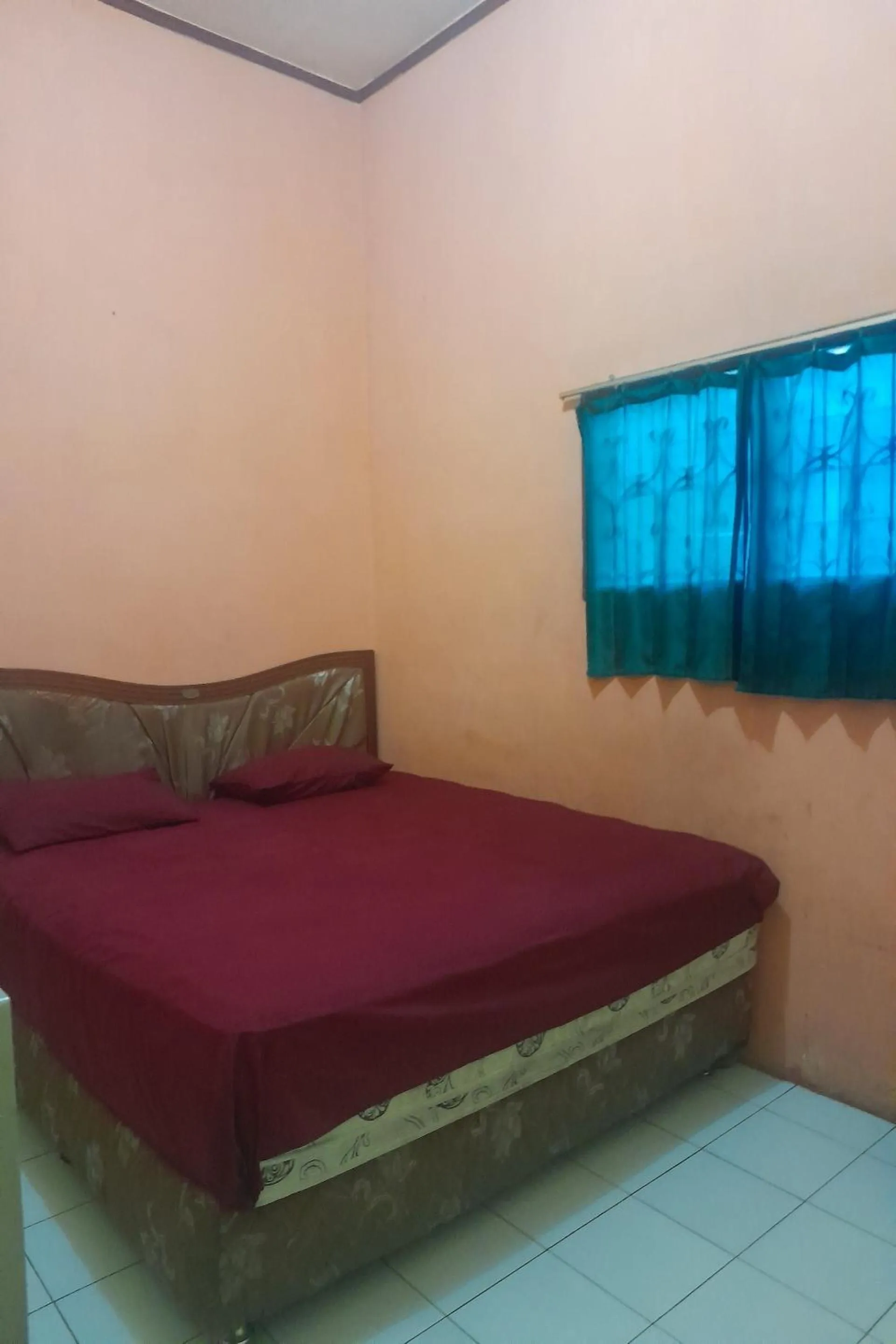 Bedroom, Bed in Hotel O Kamboja Homestay Syariah