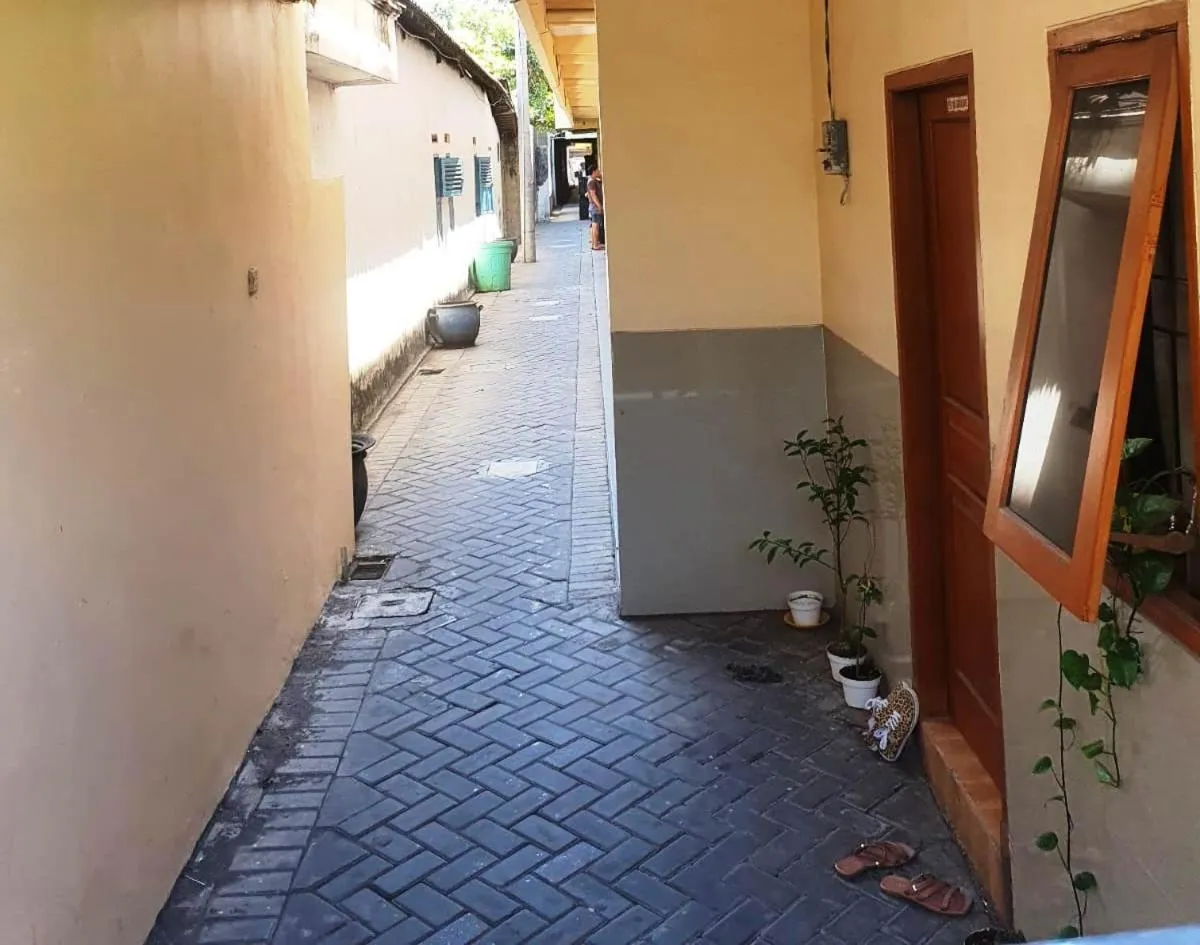 Lobby or reception in Hotel O Homestay Puri Indah SyariahNearBandara Internasional Juanda