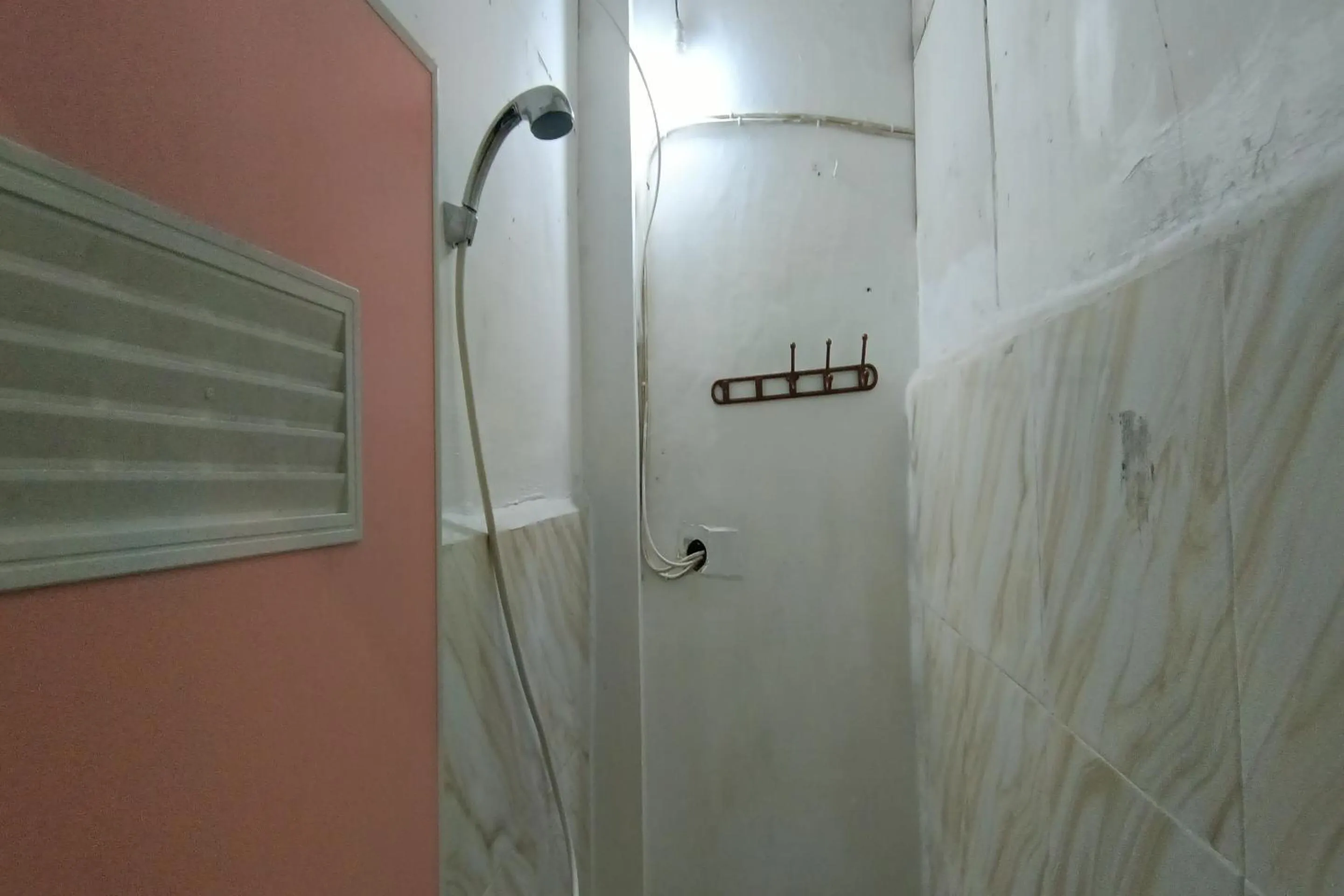 Bathroom in Hotel O Umbuy Homestay NearKetupat Kandangan Haji Irus