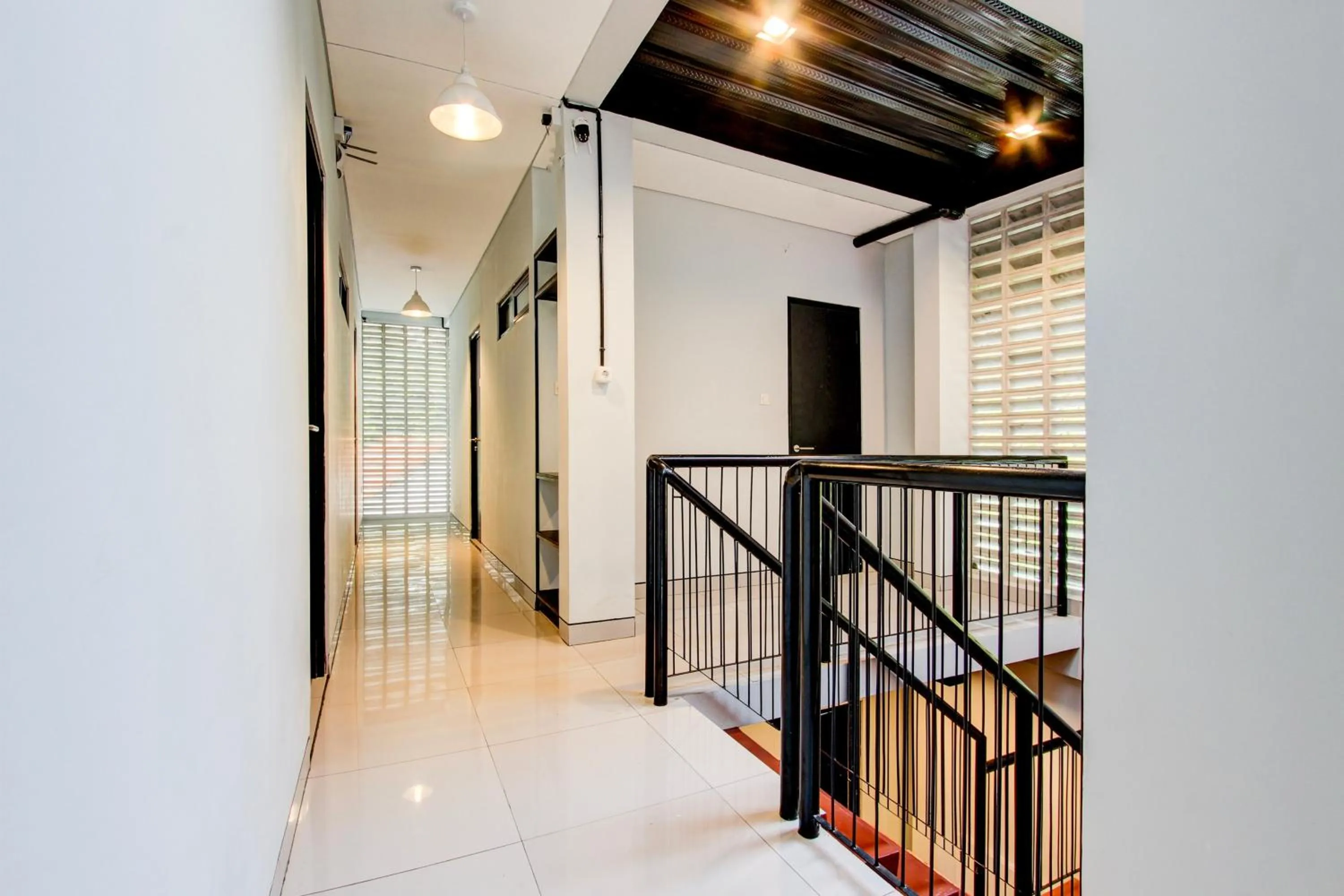 Lobby or reception in Hotel O Rubina Syariah Hotel