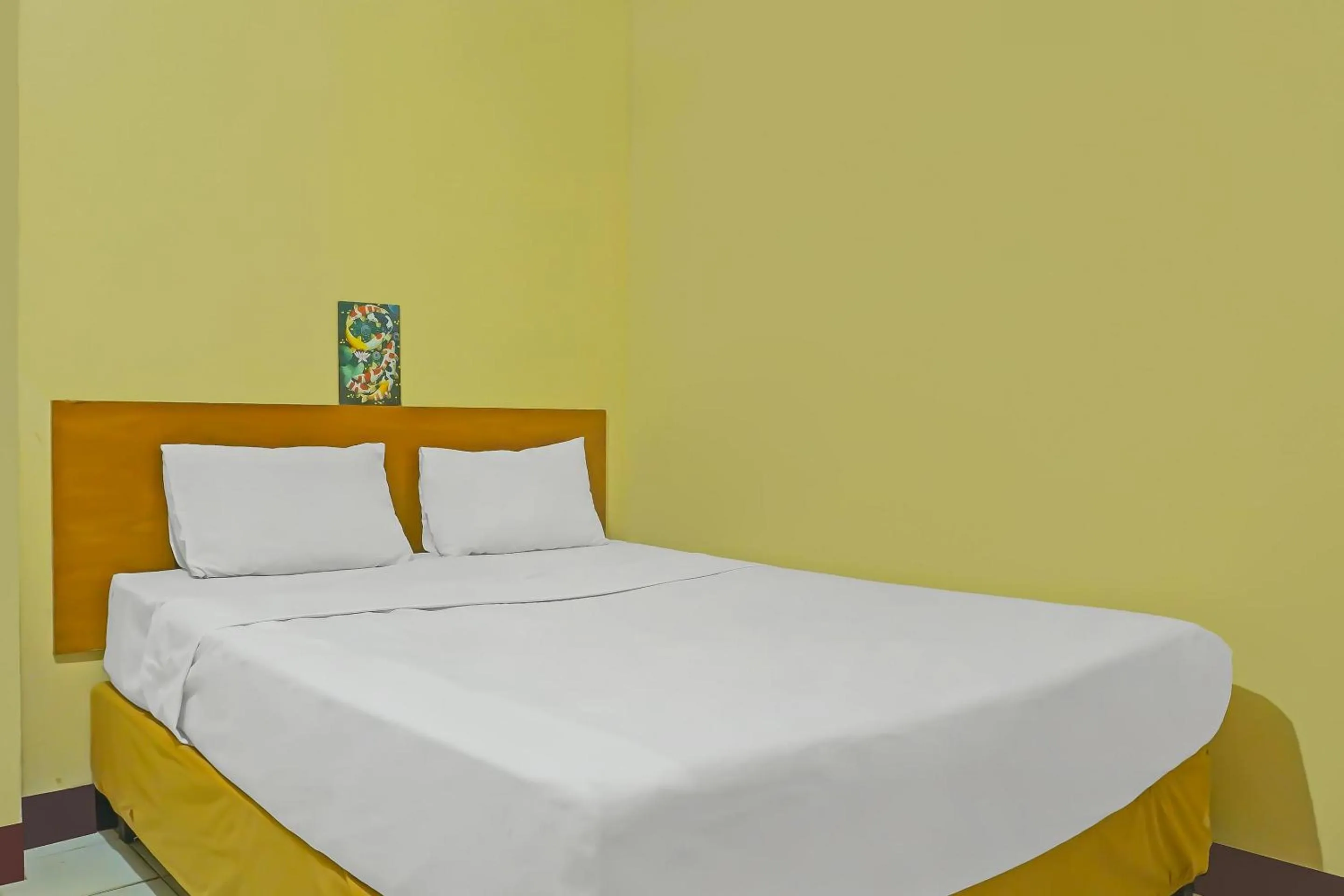 Bedroom, Bed in Hotel O Penginapan Laras PaminggirNearPesona Alam Seafood Pink Mira