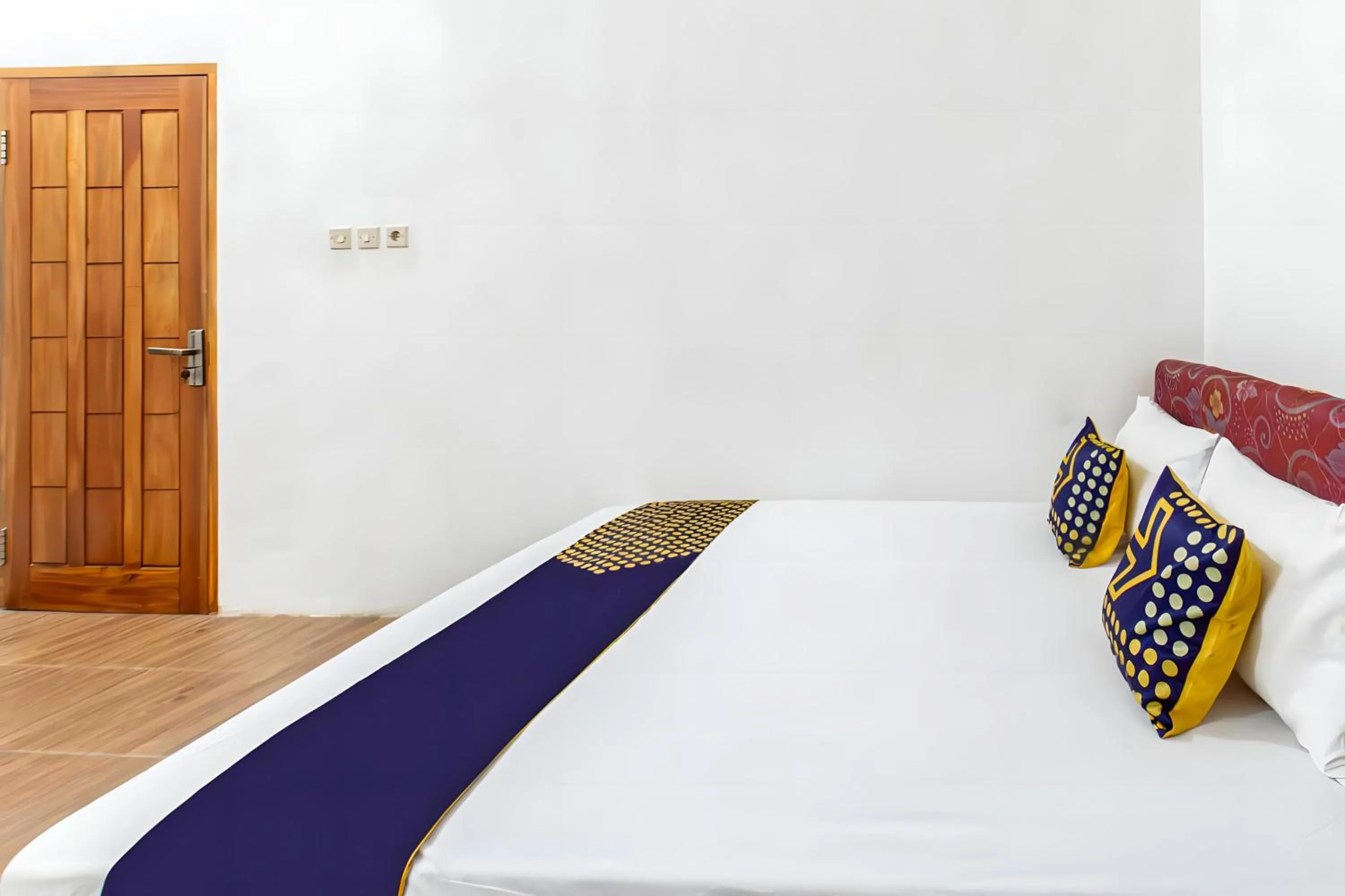 Bedroom, Bed in Hotel O Kebun Manis Homestay Near Lapangan Bola Volly Batu Kumbung