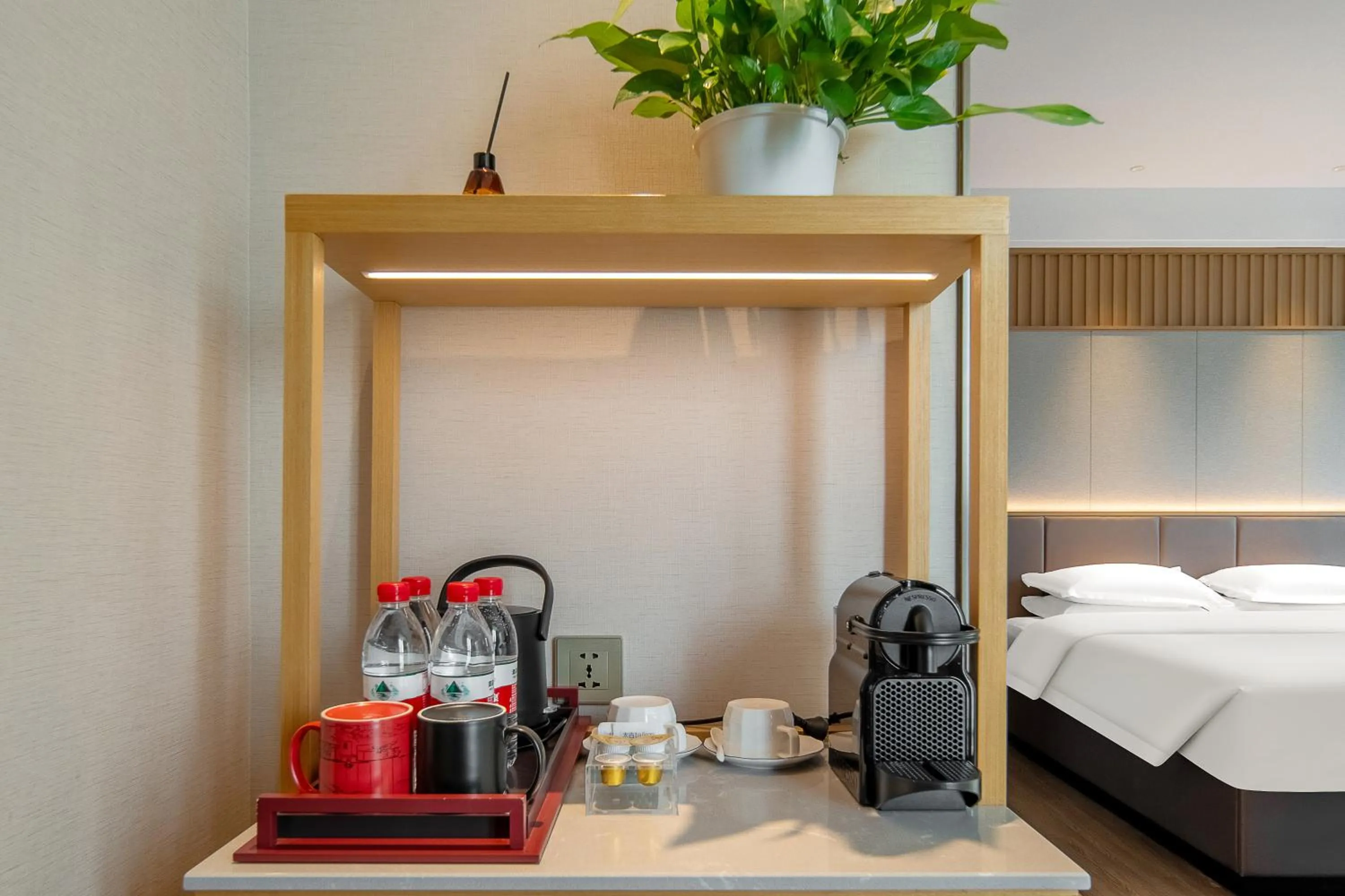 Bed in Echeng Hotel Huawei Base Store in Shenzhen