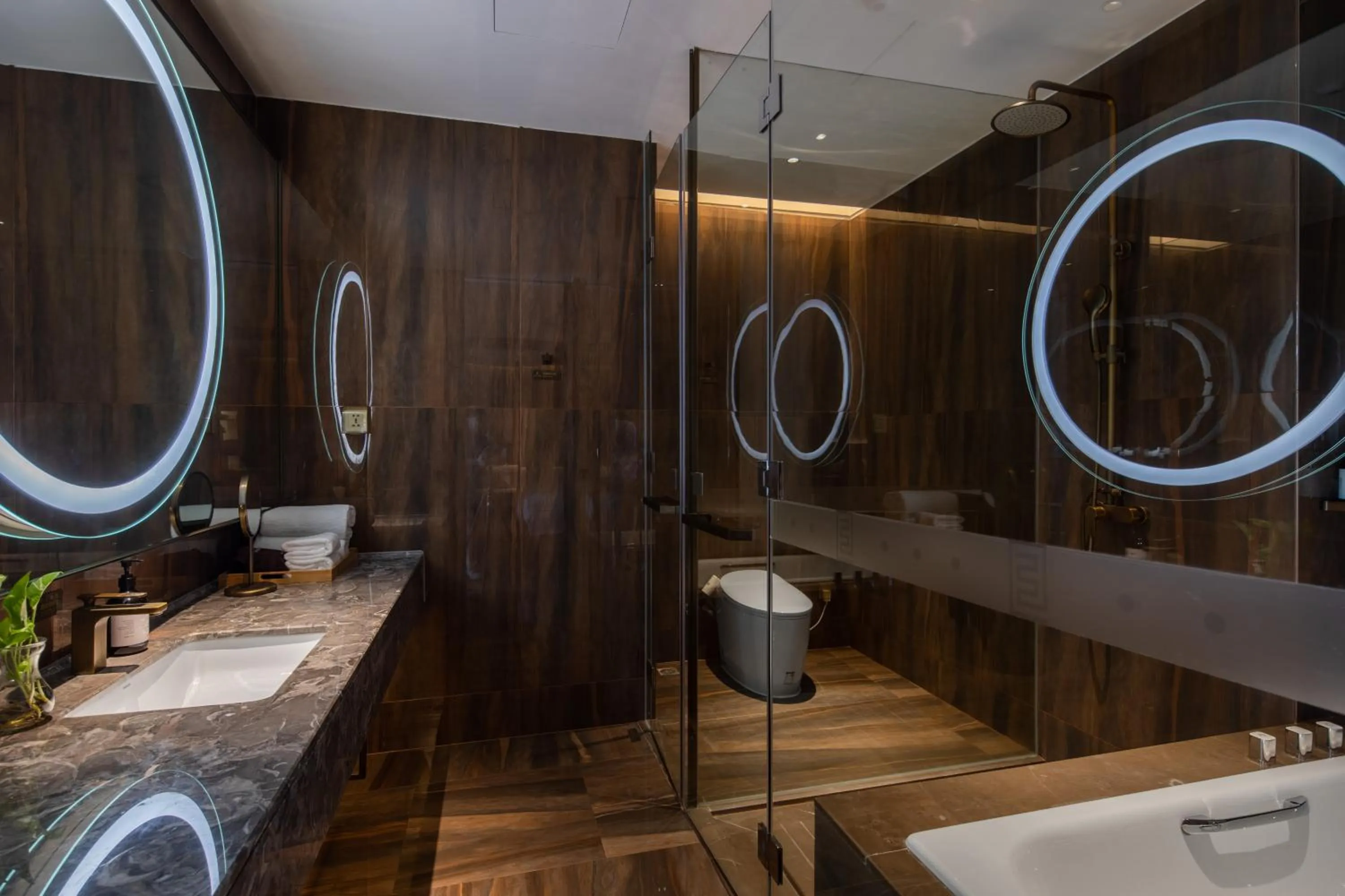 Echeng Hotel - Huawei Base Store in Shenzhen