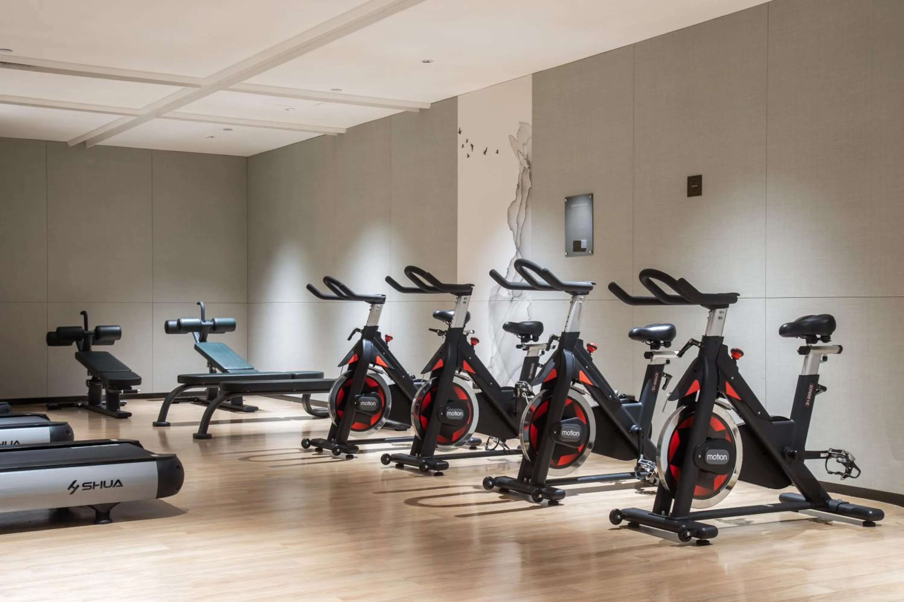 Fitness centre/facilities in Echeng Hotel - Huawei Base Store in Shenzhen