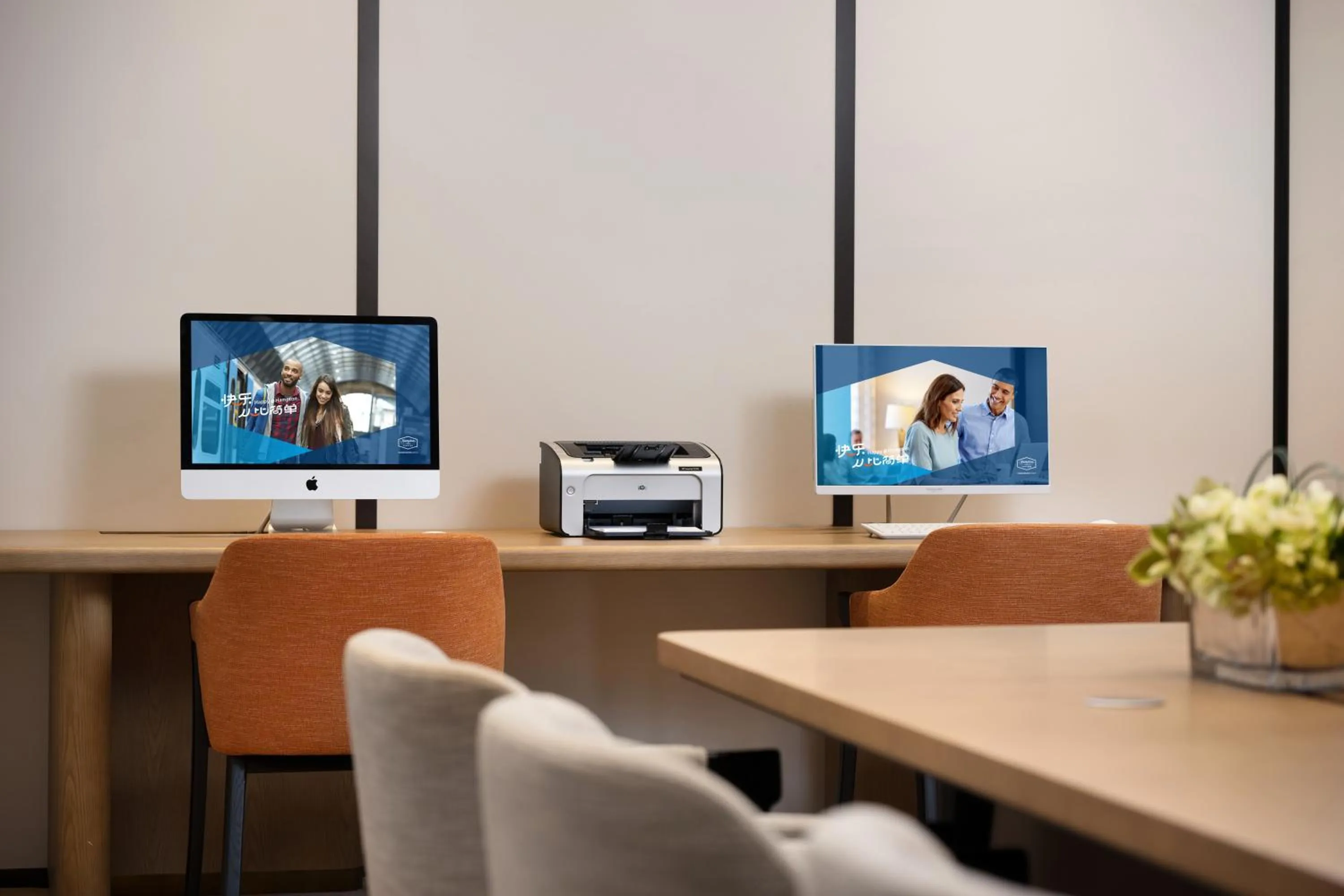 On-site shops in Hampton by Hilton Guangzhou Renhe Baiyun Airport-Free Shuttle Bus During The Canton Fair