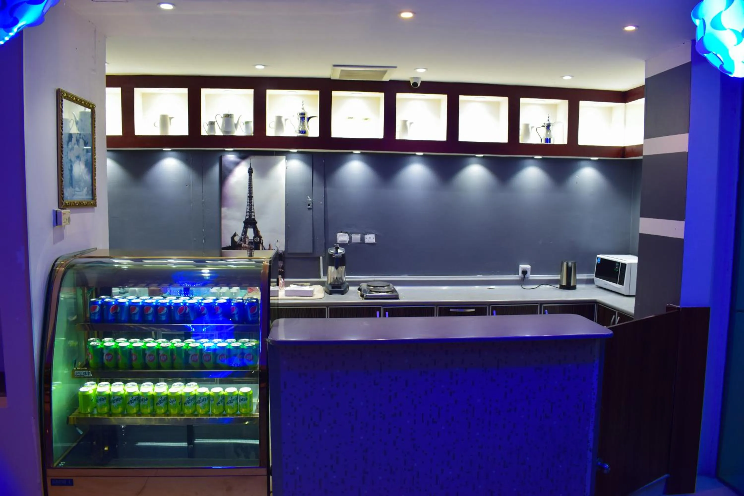 Drinks in Arjan Qurtuba Served Apartments