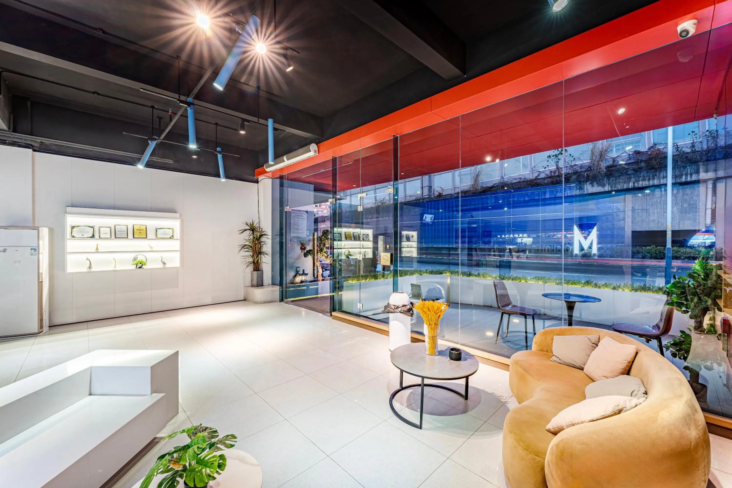 Boyue Miyazaki Hotel - Guangzhou Baiyun International Airport