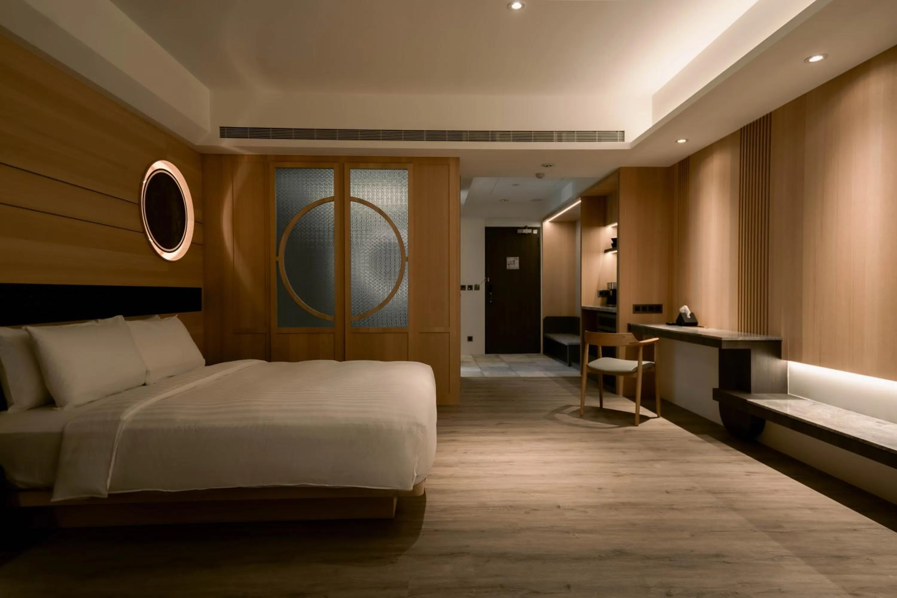 Photo of the whole room, Bed in XIUXI Anping Hotel