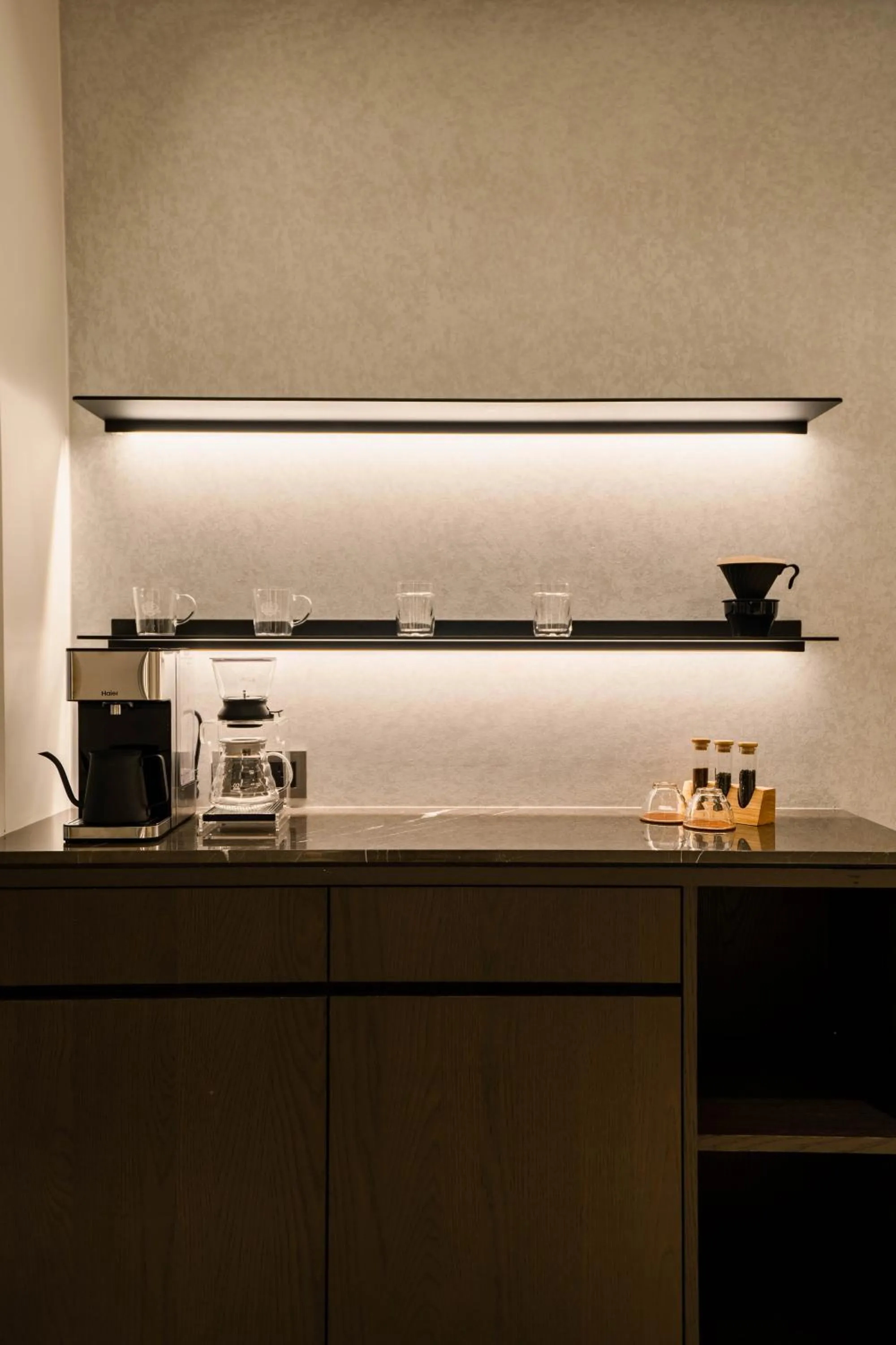 Coffee/tea facilities in XIUXI Anping Hotel