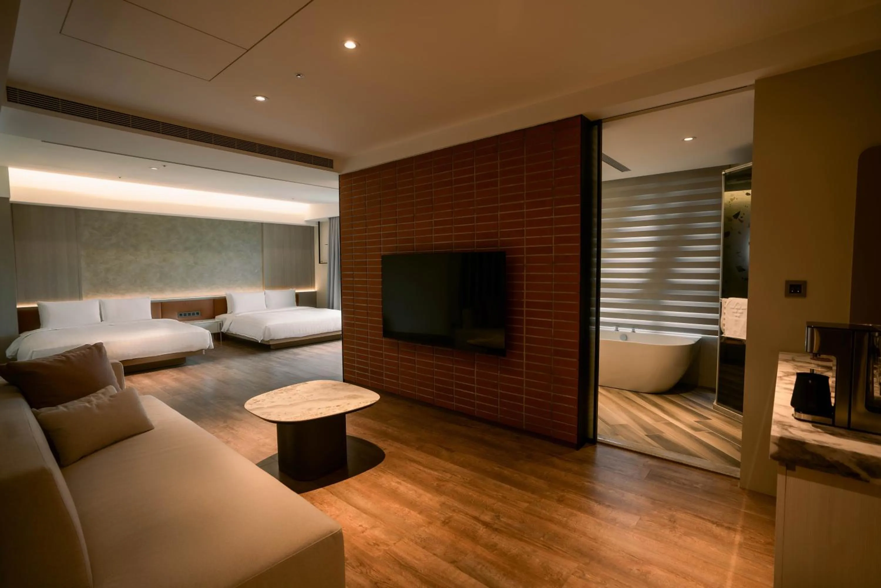 Photo of the whole room, Bed in XIUXI Anping Hotel