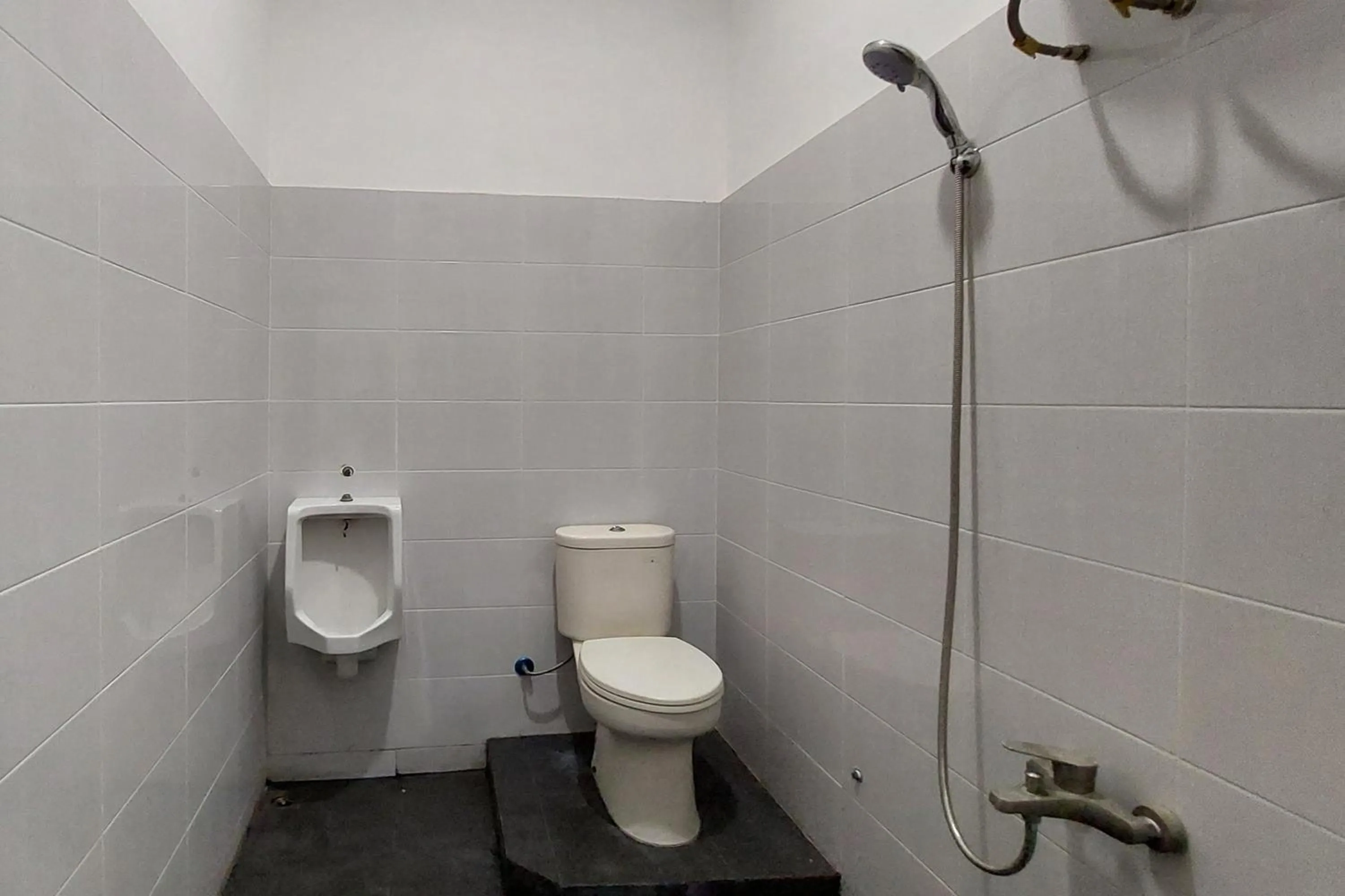 Bathroom in Residence Syariah