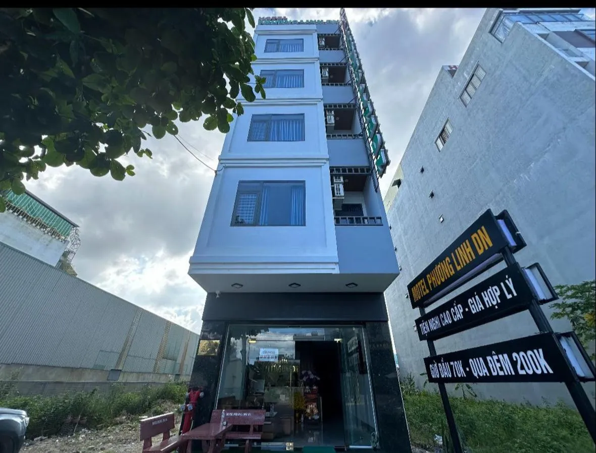 Facade/entrance in Motel Phuong Linh